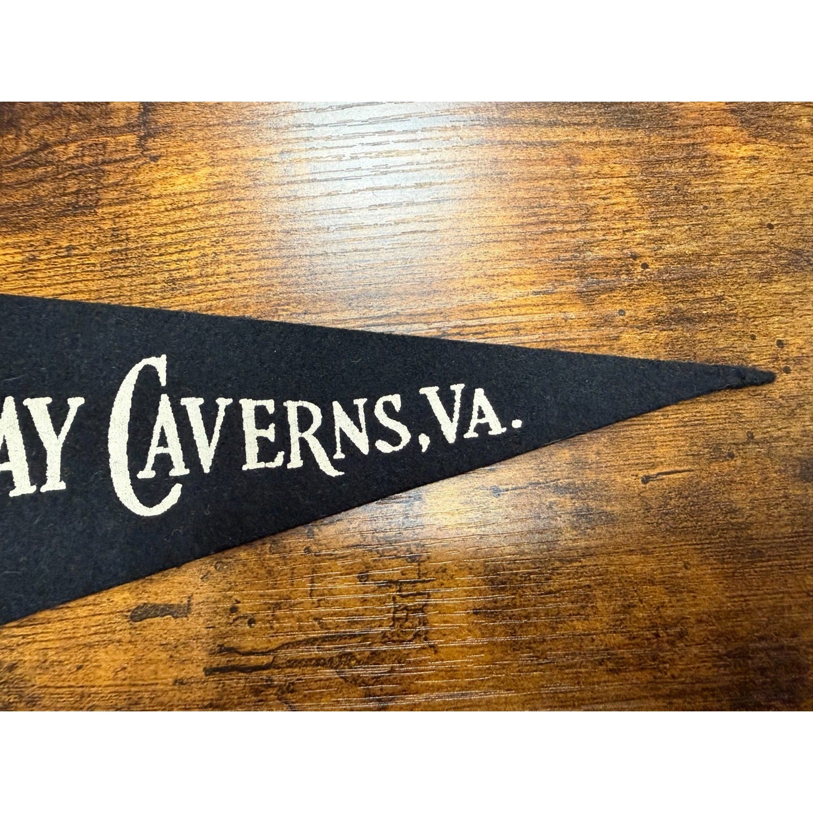 Vintage Luray Caverns, Va mini pennant