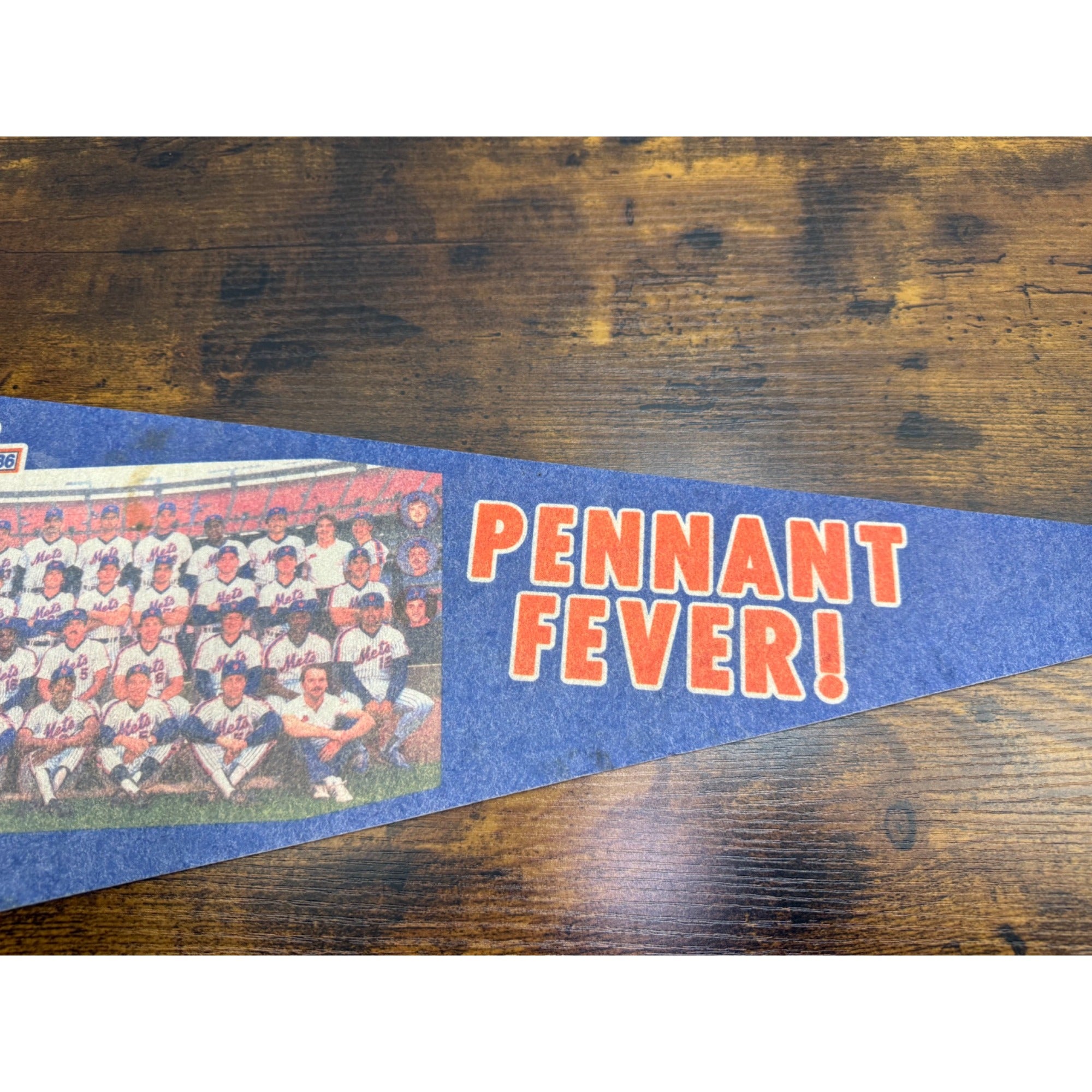New York Mets 25th Anniversary Pennant Fever Vintage Team Photo 24 inches