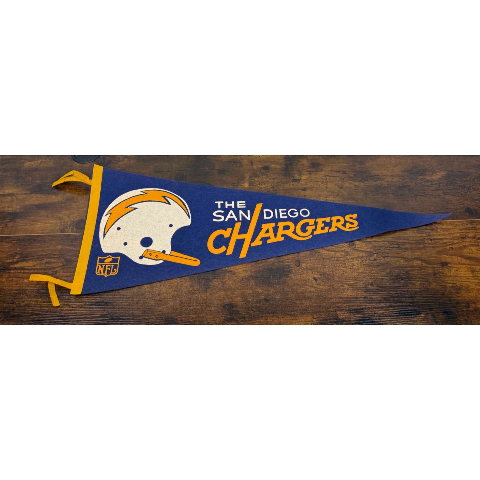 Vintage San Diego Chargers NFL Felt Pennant Helmet Design Sports Memorabilia