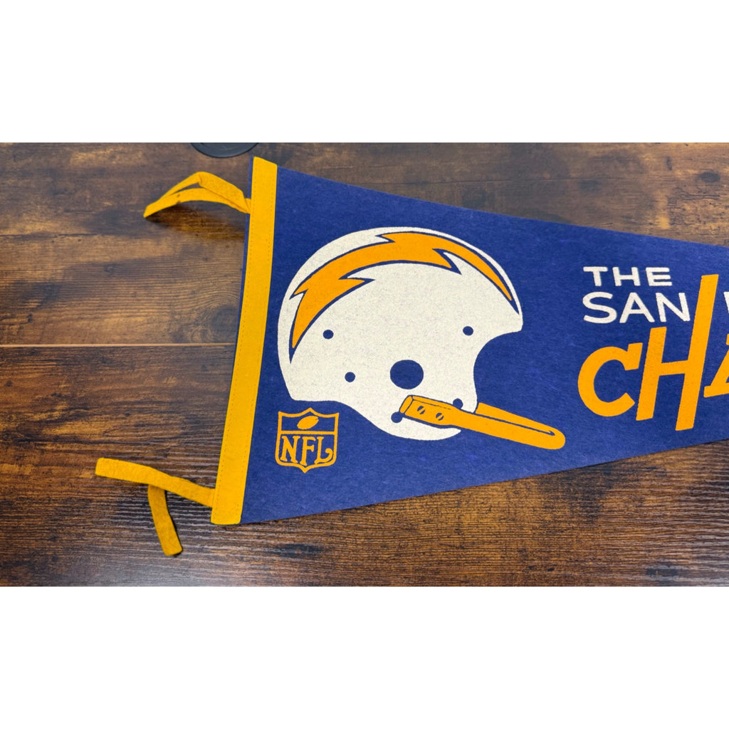 Vintage San Diego Chargers NFL Felt Pennant Helmet Design Sports Memorabilia