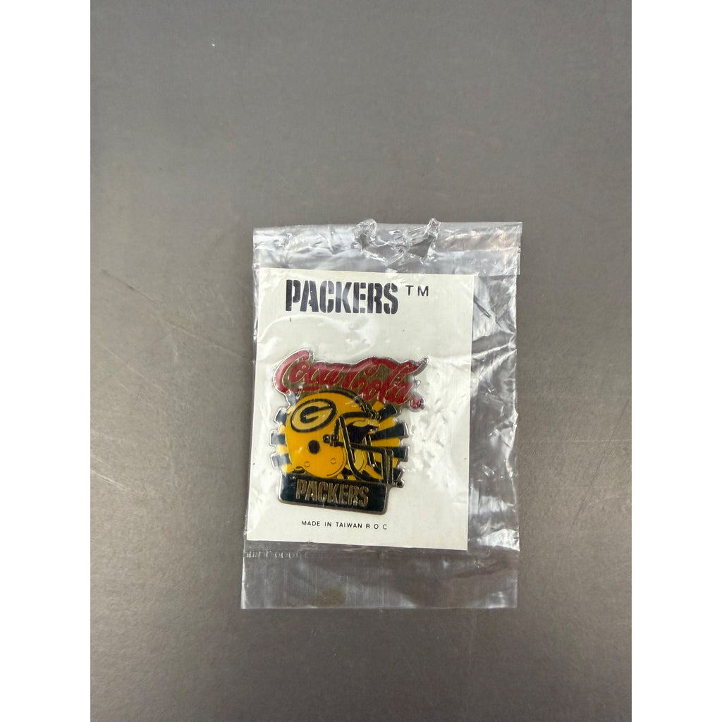 New vintage Green Bay Packers Coca-Cola Vintage Pin Collectible NFL Licensed Memorabilia