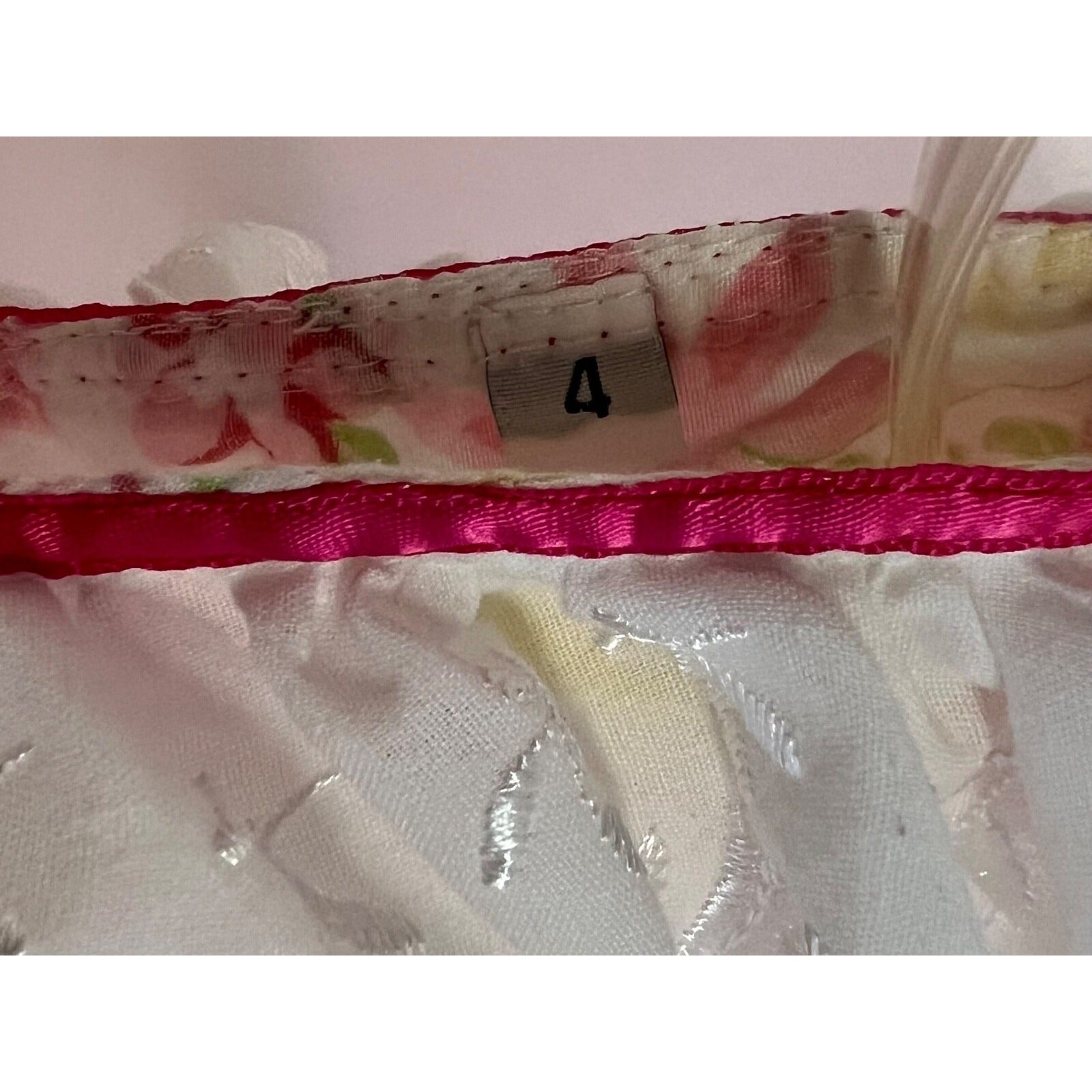 Girl's floral dress with ruffles and tulle skirt lining size 4