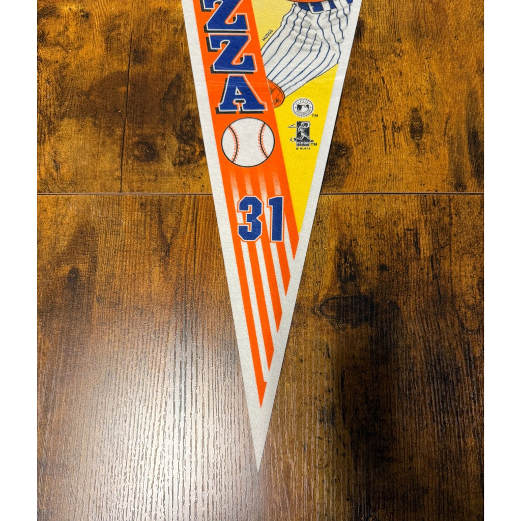 Vintage 1999 MLB New York Mets Mike Piazza #31 pennant