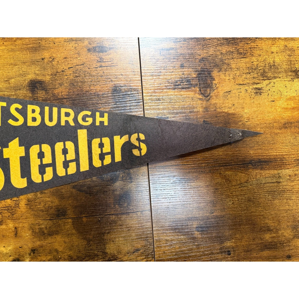 Vintage NFL Super Bowl Champions Pittsburgh Steelers pennant