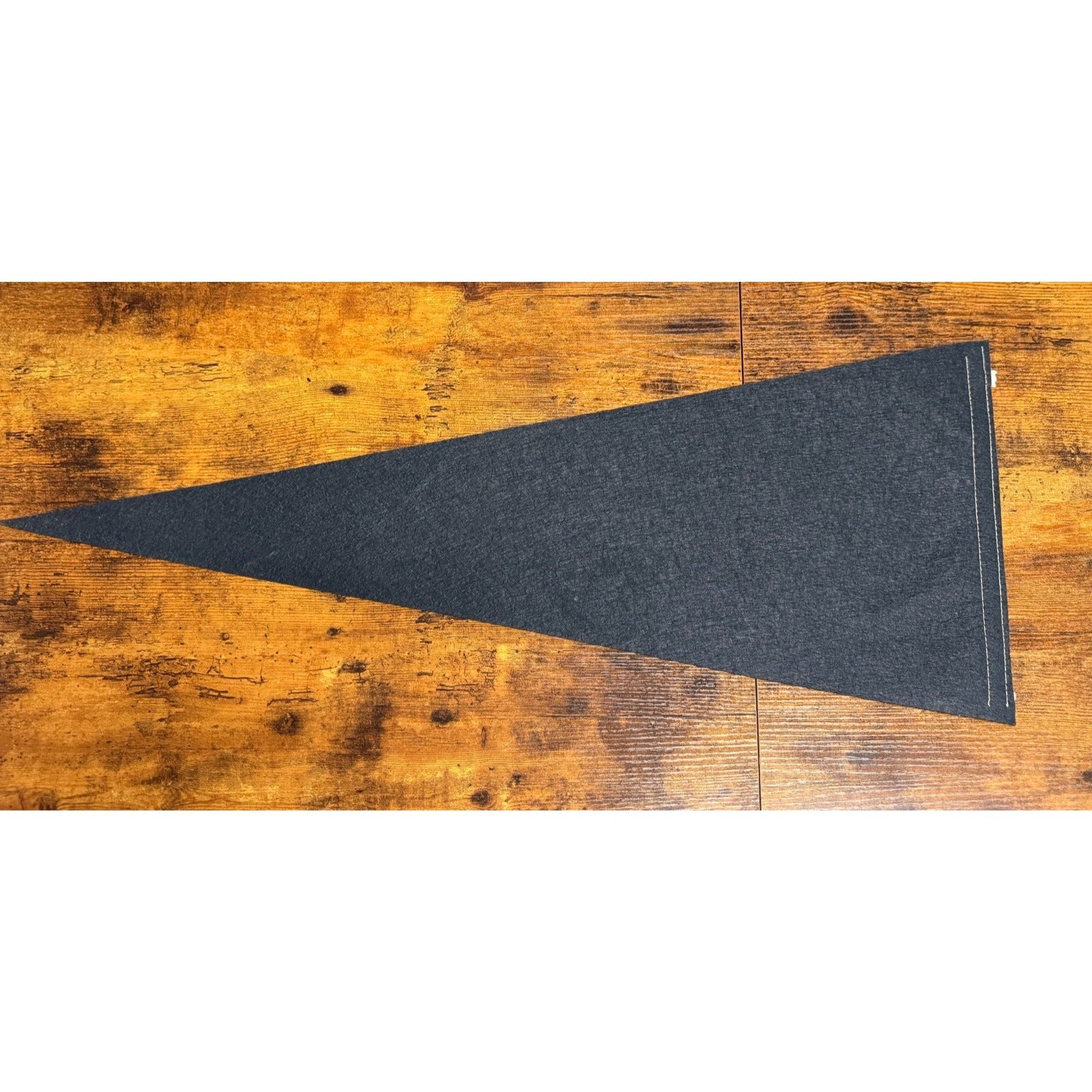 Vintage NFL Oakland Raiders pennant single bar helmet