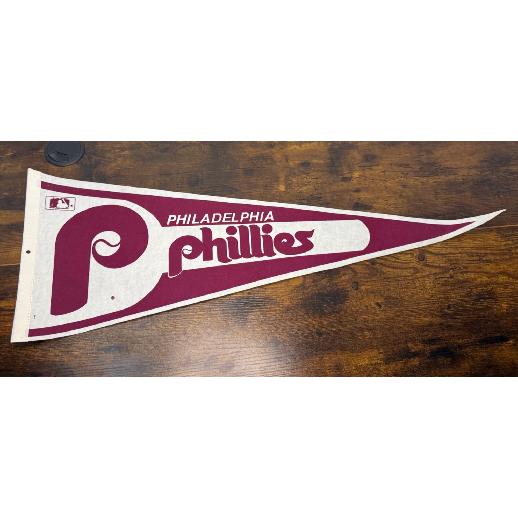 Philadelphia Phillies Vintage MLB Felt Pennant Sports Memorabilia 30 inches