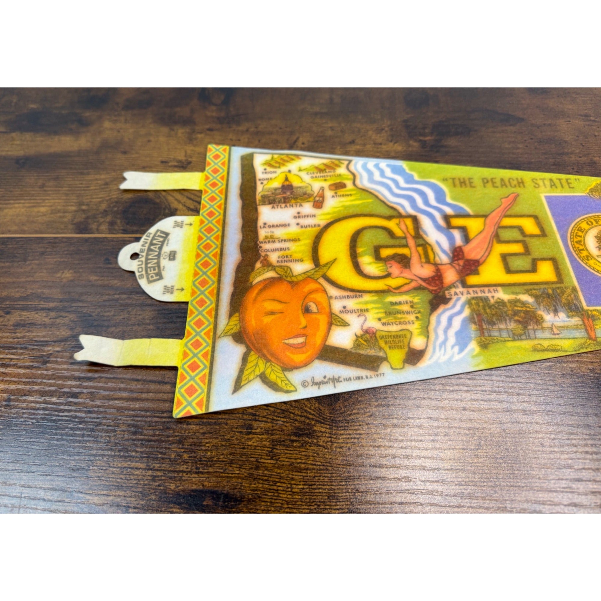 Vintage Georgia Souvenir Pennant With Peach State Graphics & State Seal 1977