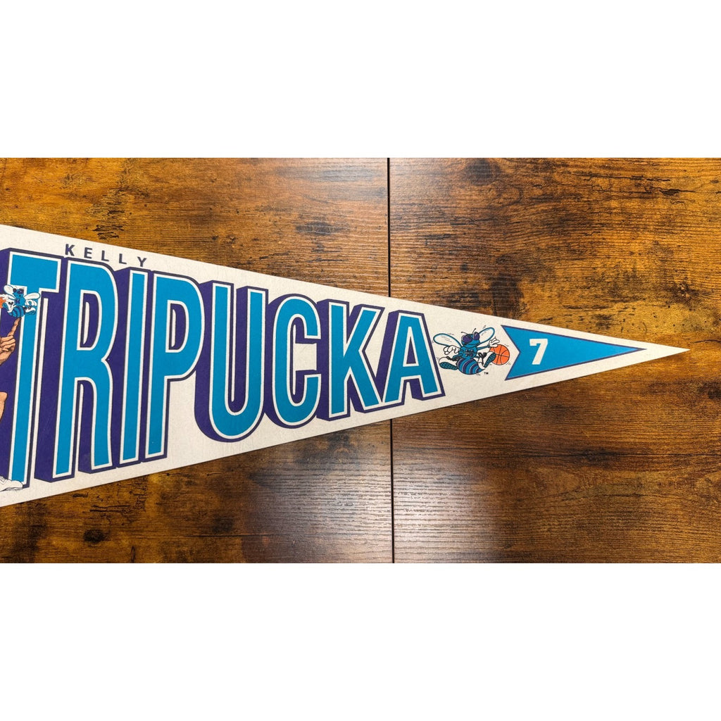 Vintage NBA Charlotte Hornets #7 Kelly Tripucka pennant