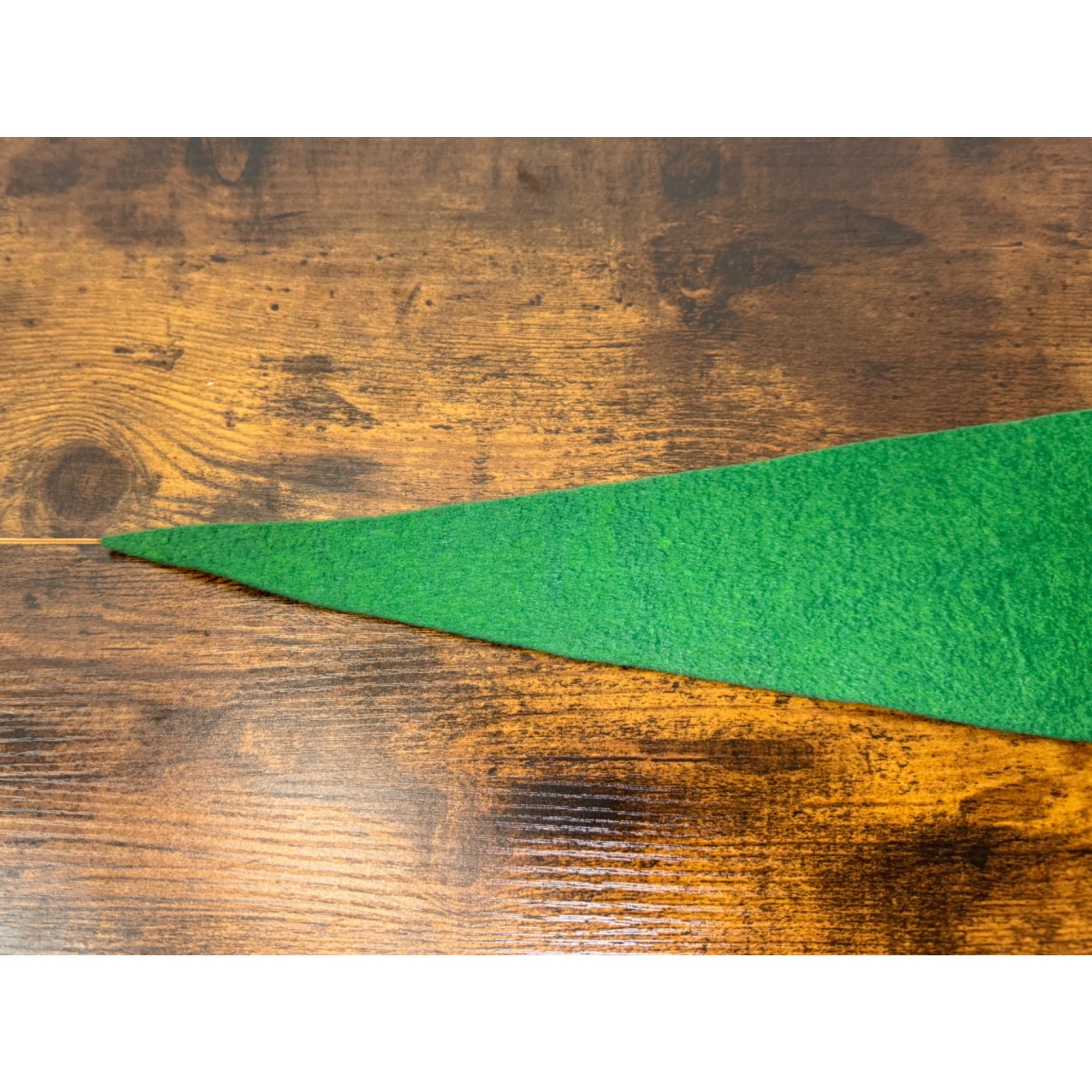 Vintage Oslo Norway Felt Pennant With Panorama Kringsjå Design Green & Yellow