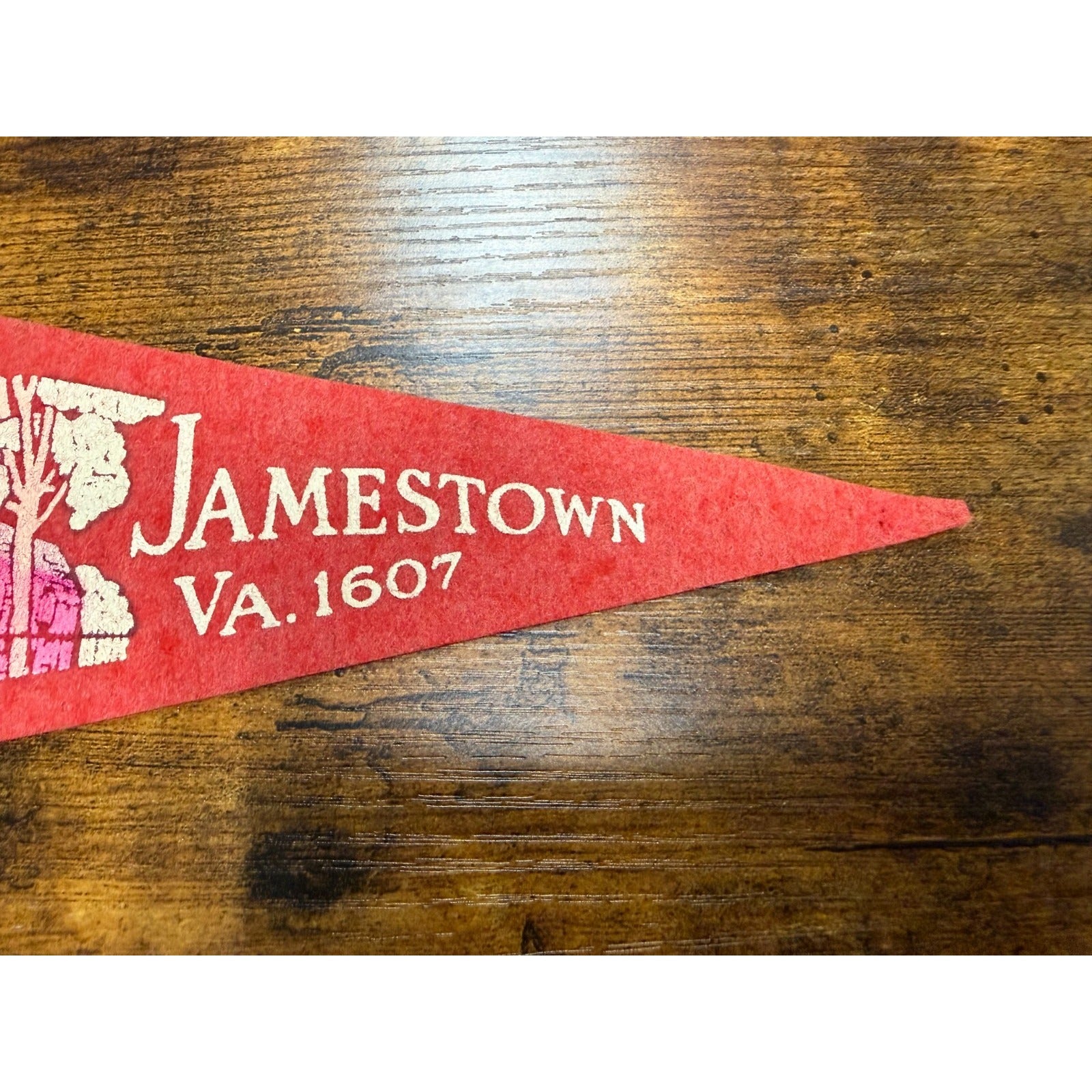 Vintage Jamestown, VA 1607 mini pennant