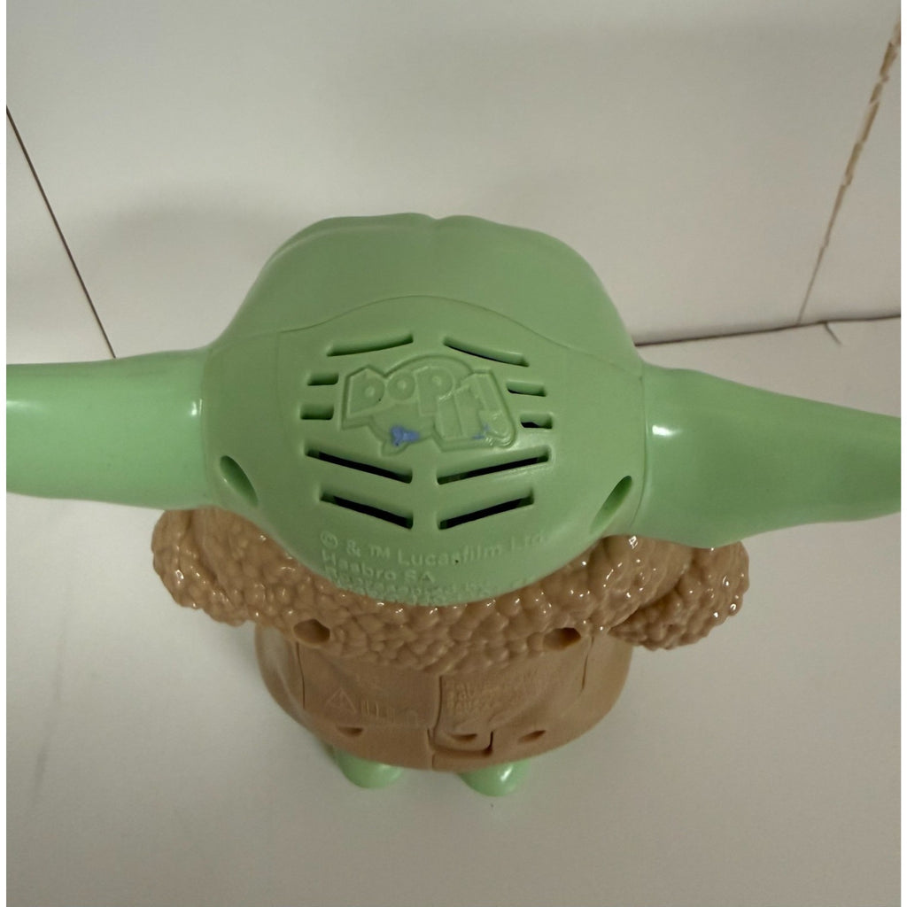 Bop It! Star Wars Mandalorian The Child Grogu Baby Yoda Figure Toy Game Works 5"