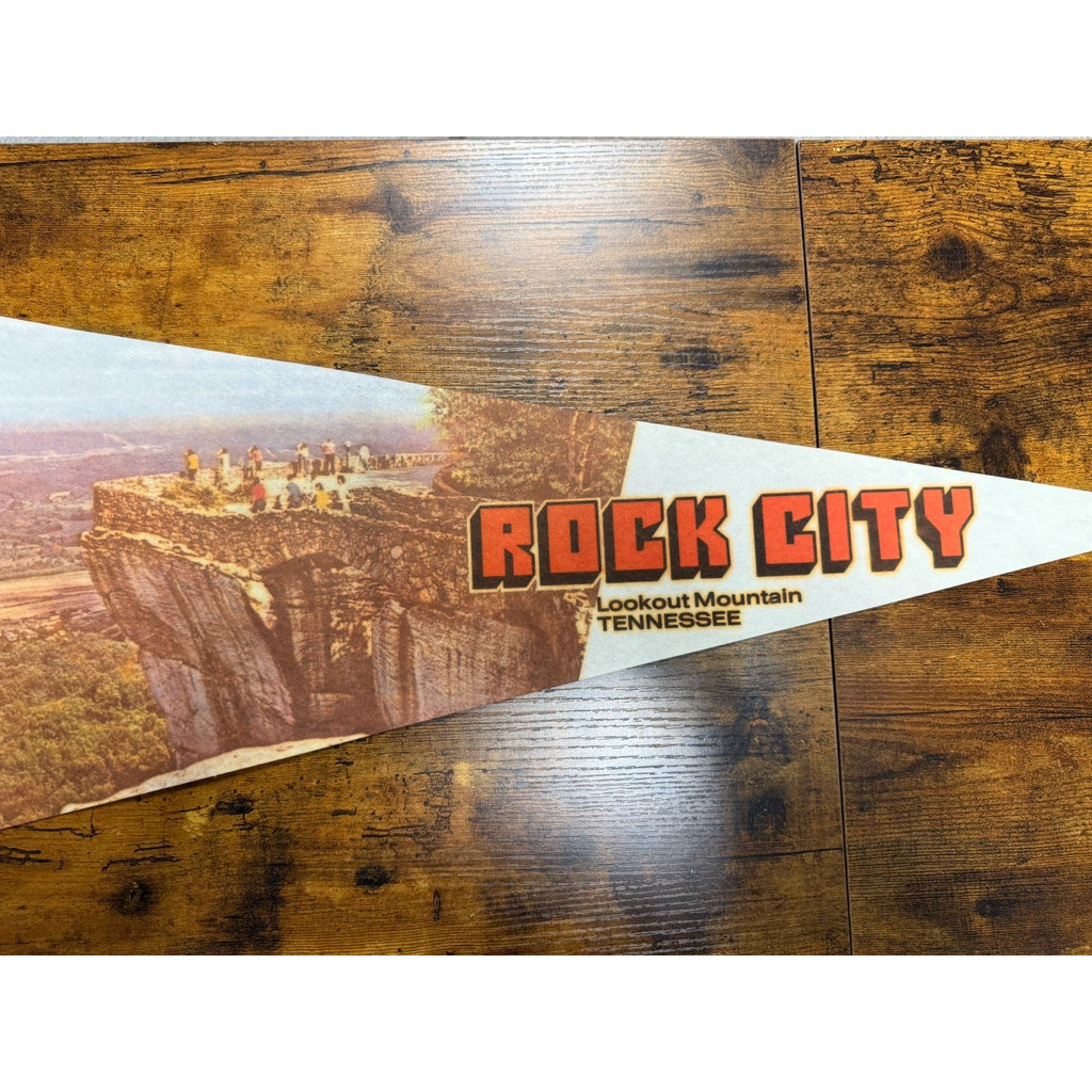 Vintage Rock City Lookout Mountain, TN pennant