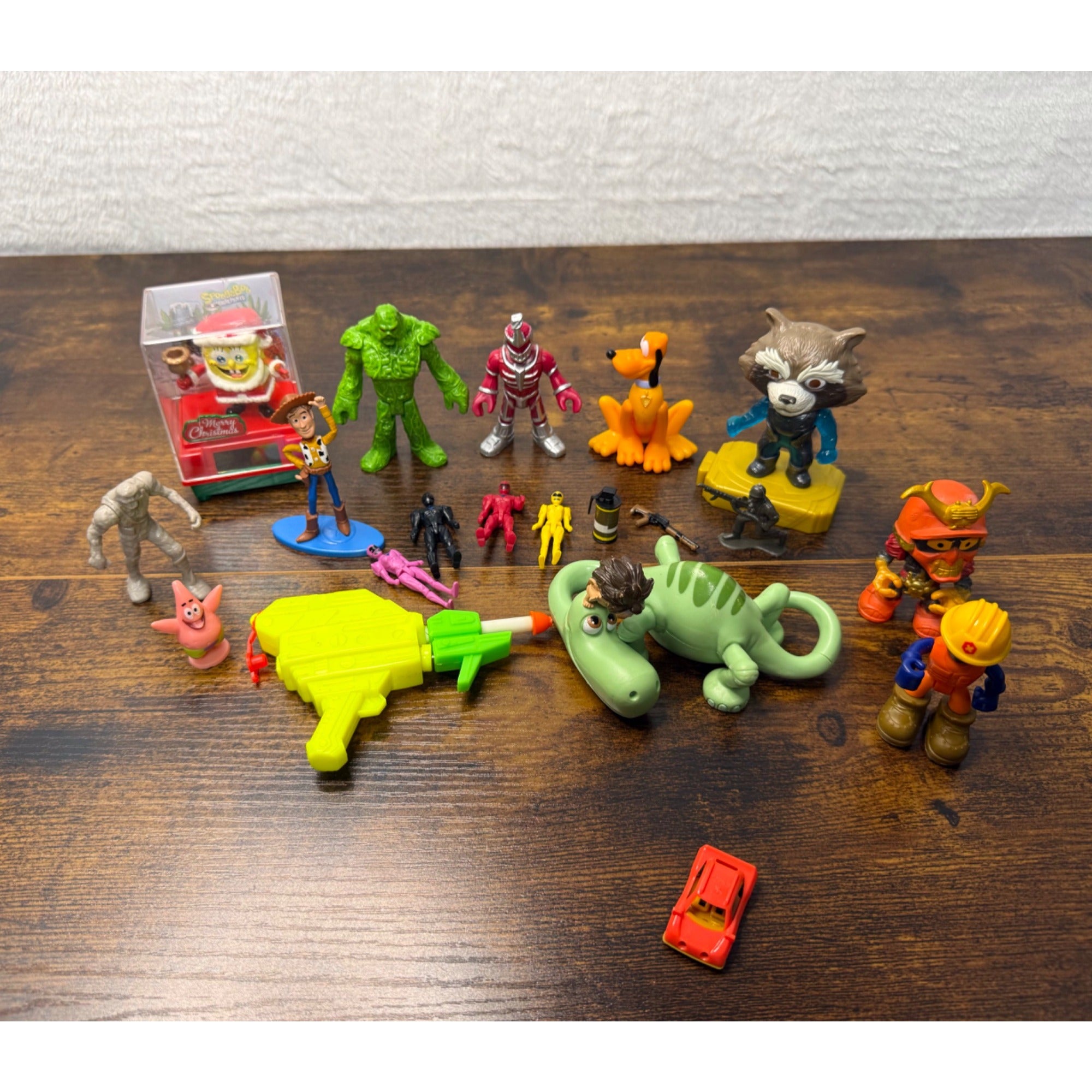 Mixed Lot Of action Figures & Toys Disney Marvel Nickelodeon and more