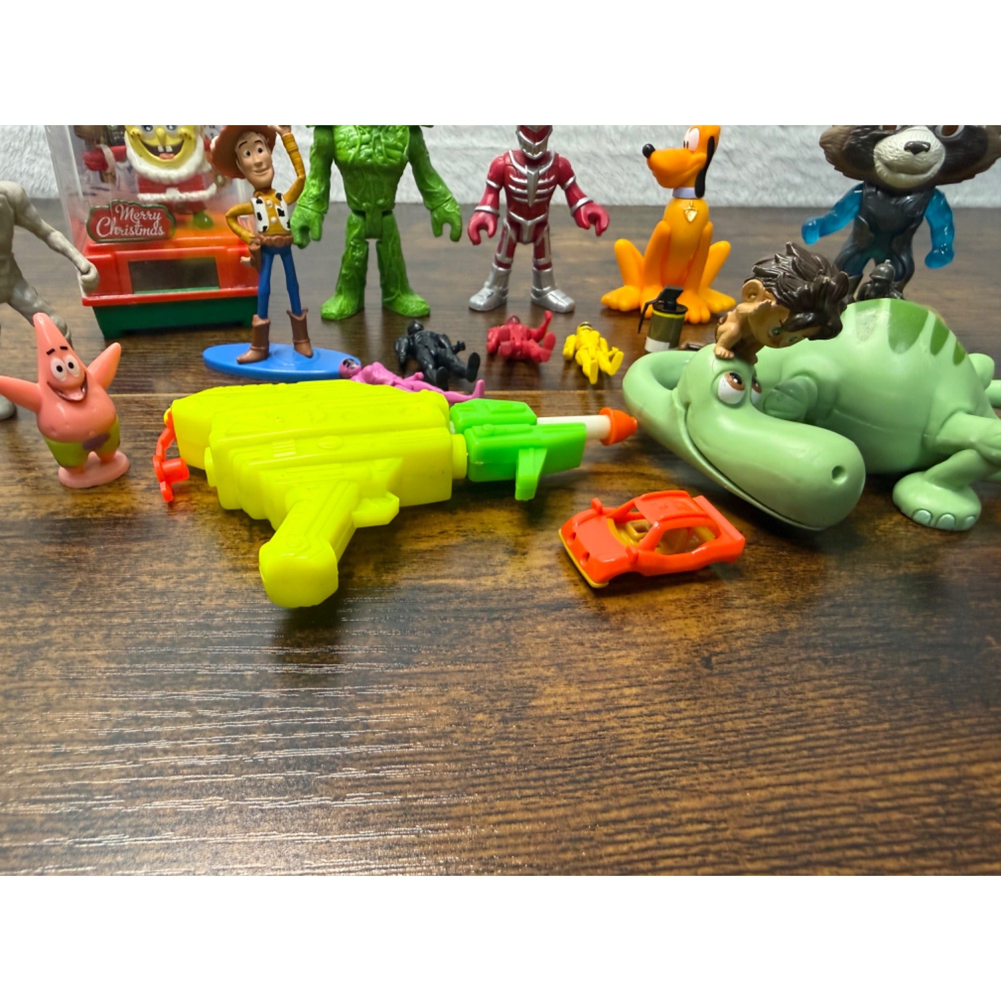 Mixed Lot Of action Figures & Toys Disney Marvel Nickelodeon and more
