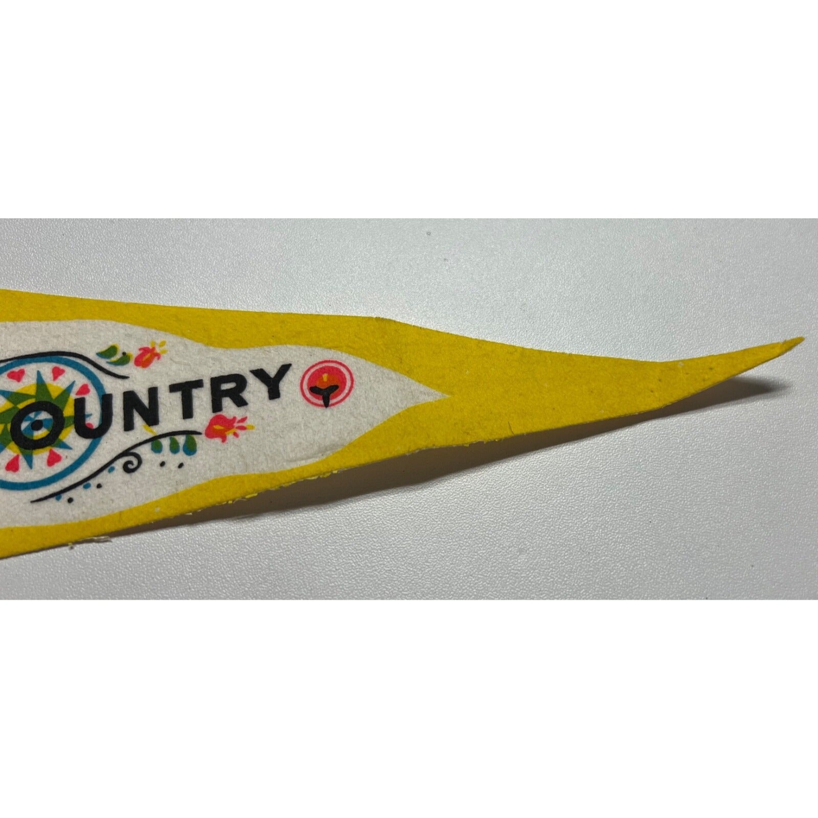 Vintage Amish Country 14”’ Felt Souvenir Pennant