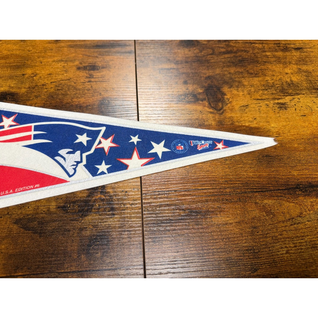 Vintage 90's NFL New England Patriots pennant