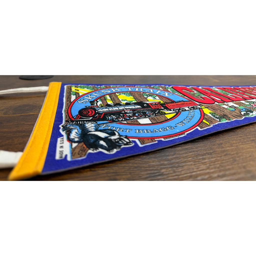 California Western Railroad Skunk Train Felt Pennant Vintage Fort Bragg Willits