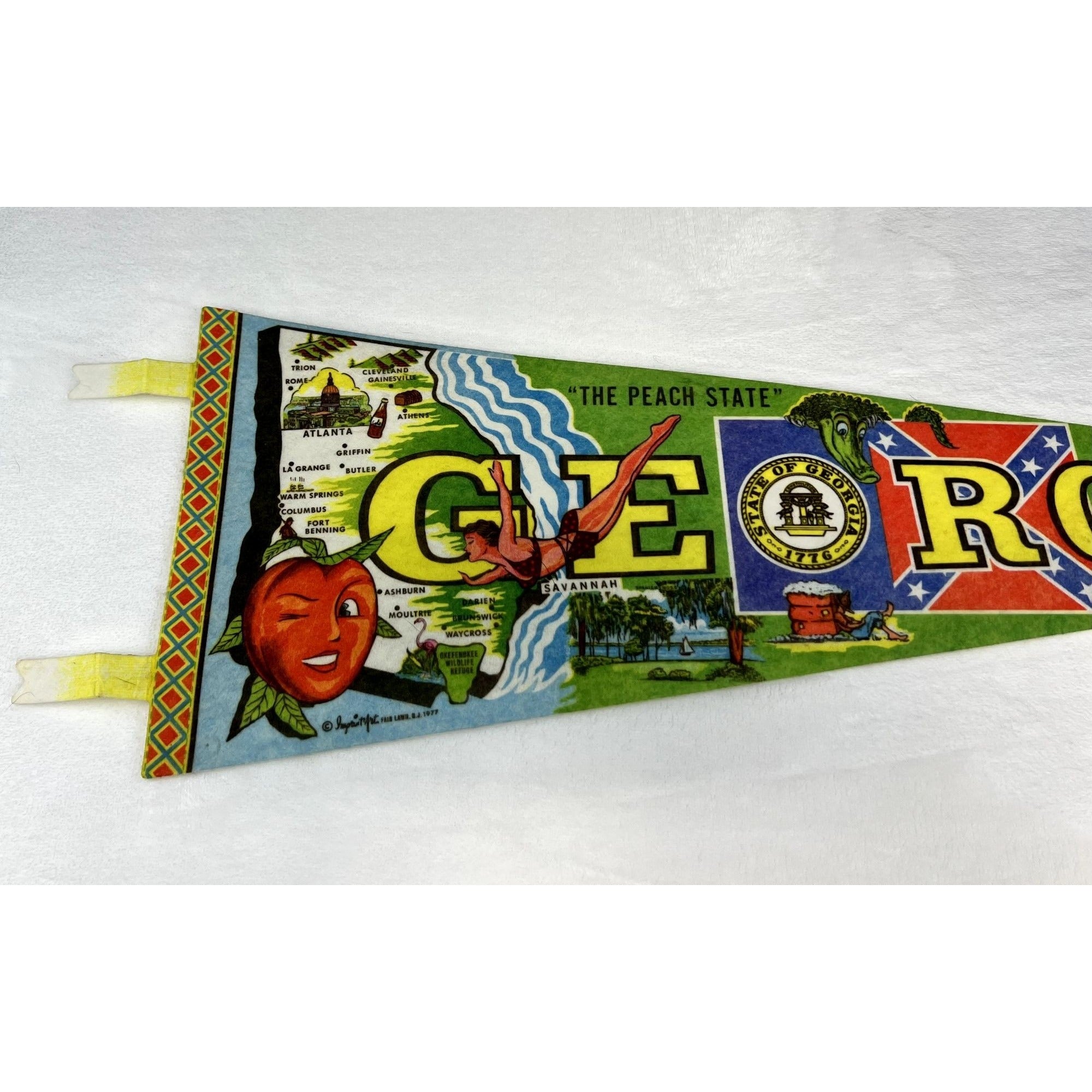 Vintage 1977 Georgia State pennant