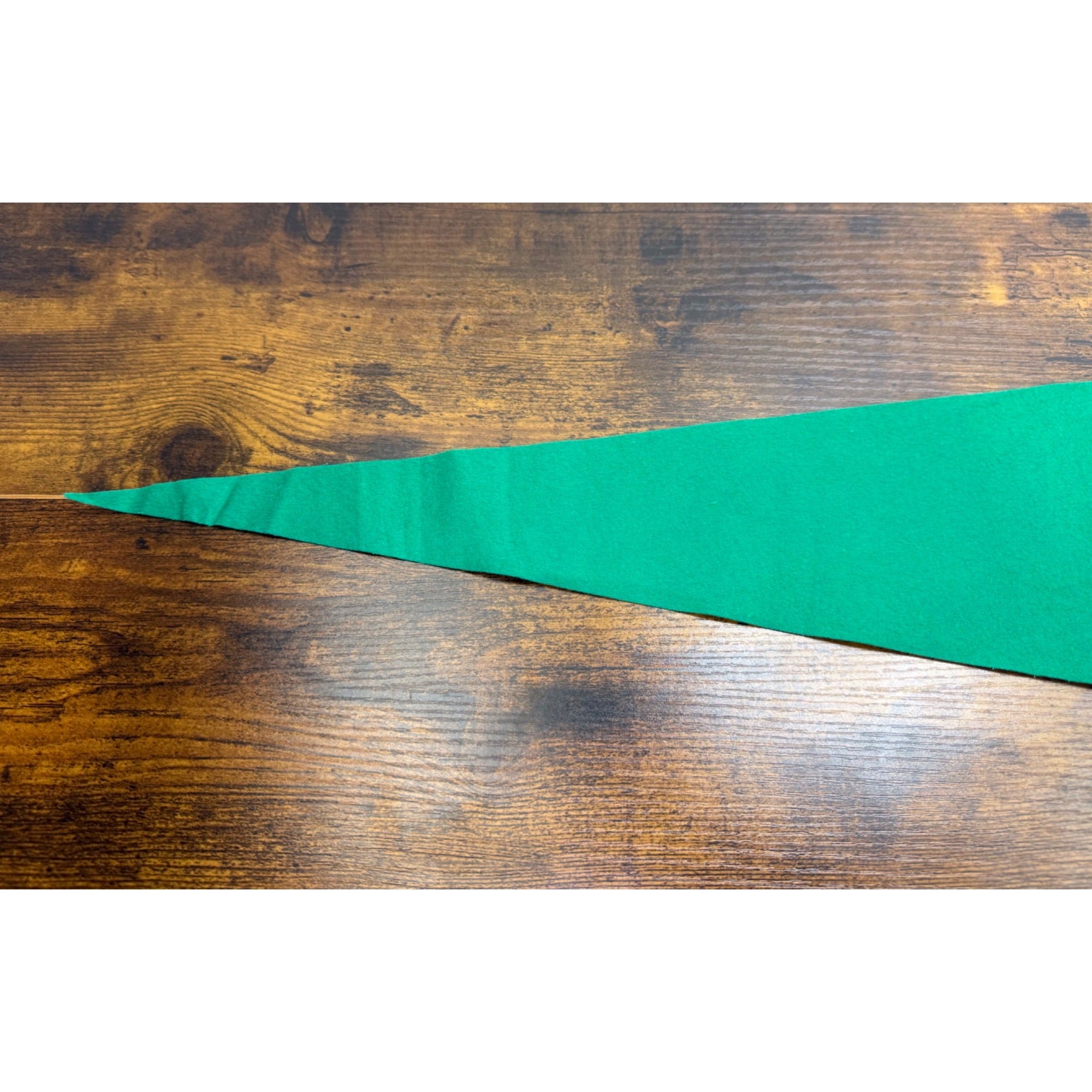 Vintage Memphis Tennessee Souvenir Felt Pennant With Cotton Picker 27 inches