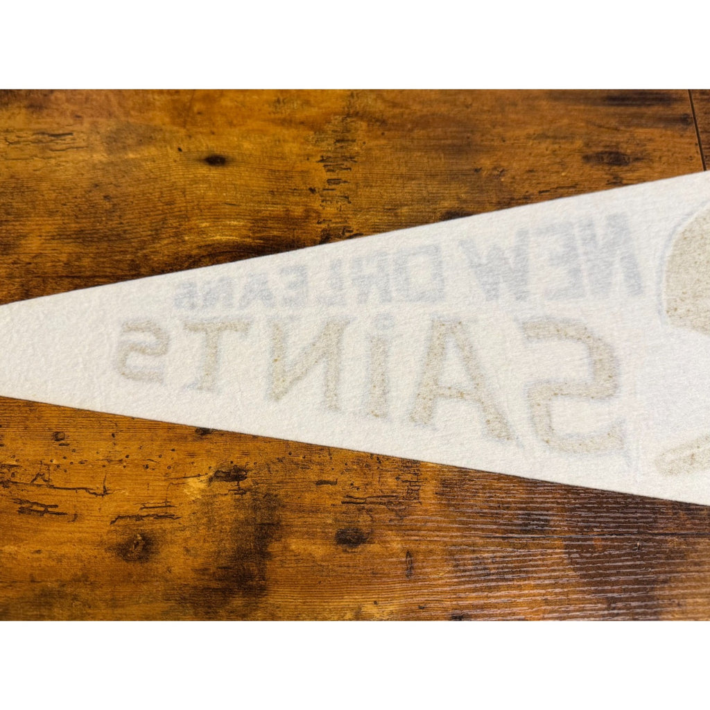 Vintage NFL New Orleans Saints pennant single bar helmet