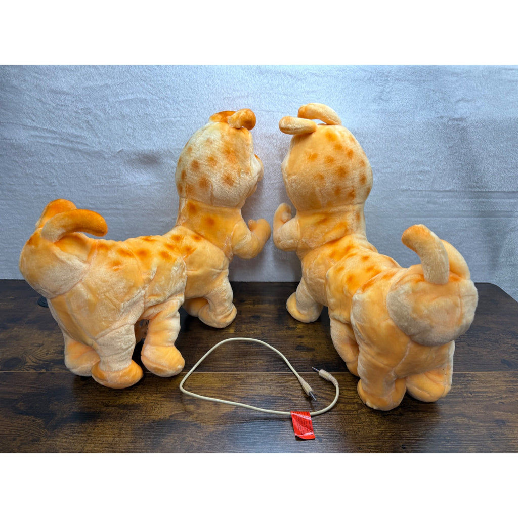 Pair Of Vintage Animated Teddy Ruxpin Pal Grubby & Connection Cable untested