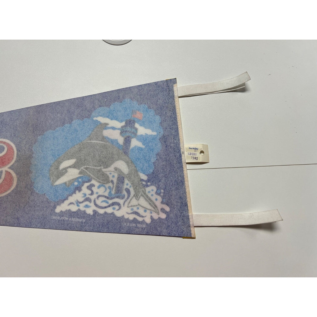 Sea World Pennant 26.5" (29.5" With Ties) x 8.75" Vintage 1980 Shamu Whale