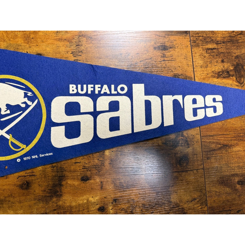 Vintage 1970 NHL Buffalo Sabres pennant