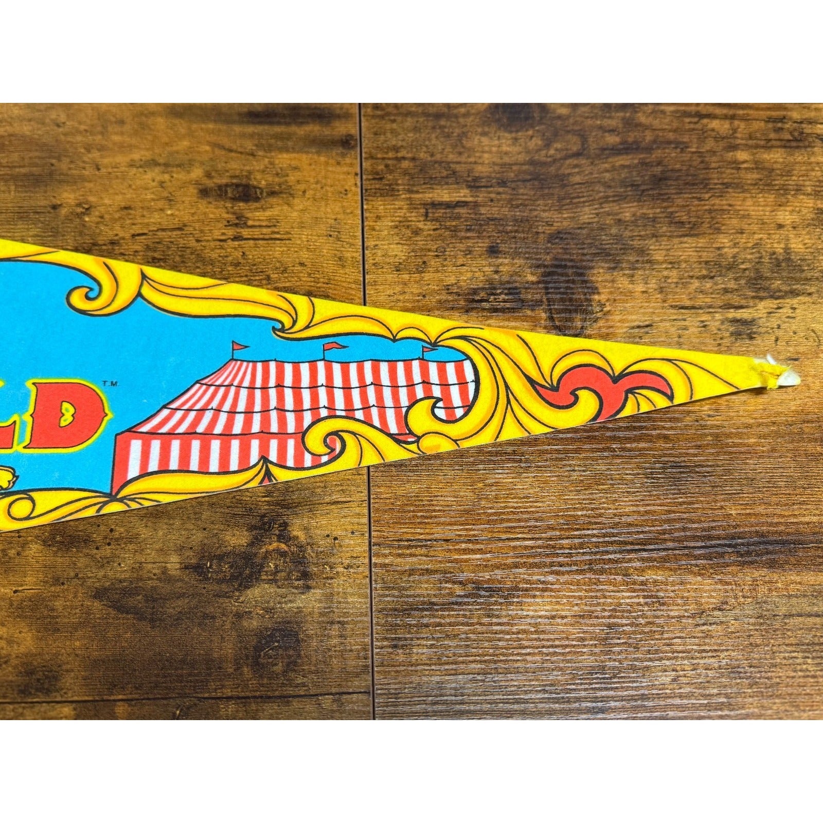 Vintage 1983 Circus World Orlando, Florida pennant