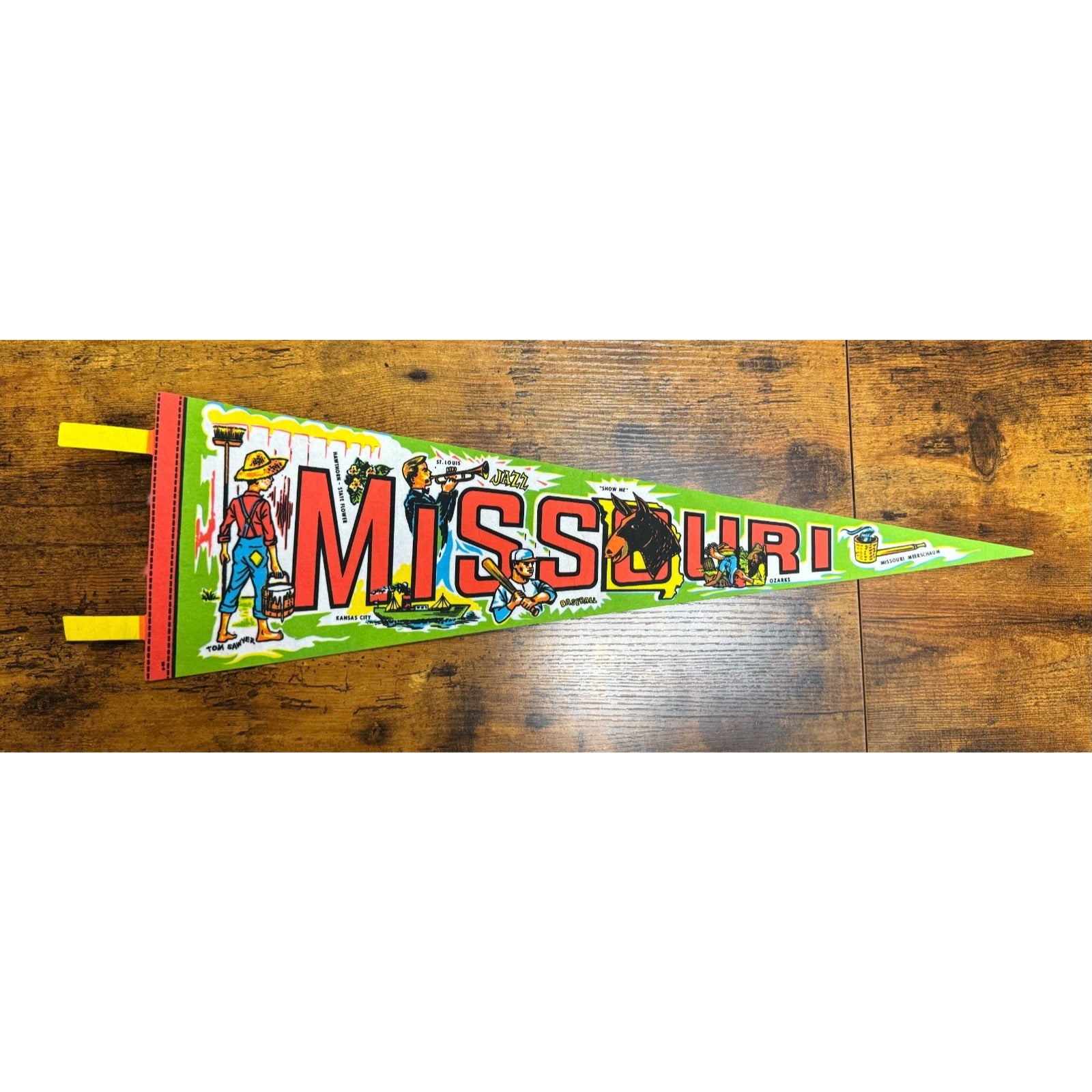 Vintage Missouri state pennant
