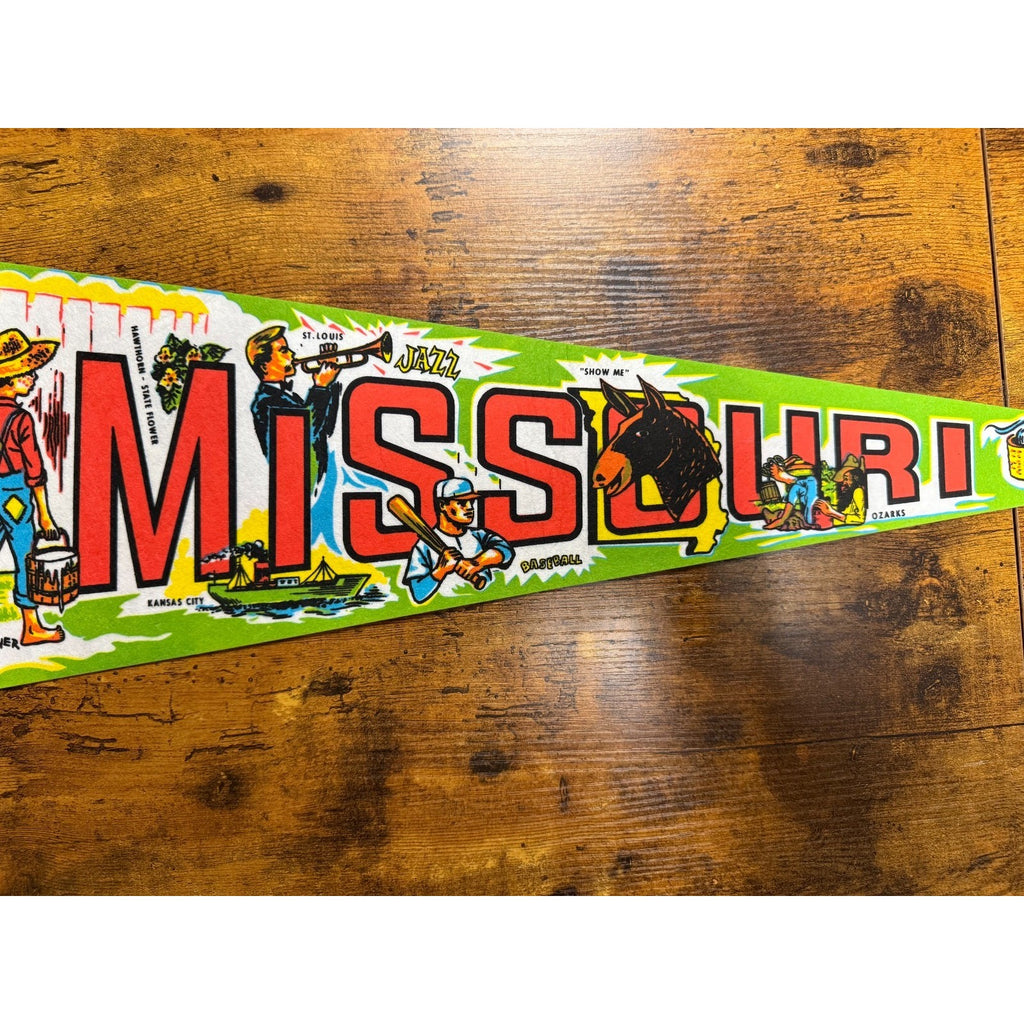 Vintage Missouri state pennant