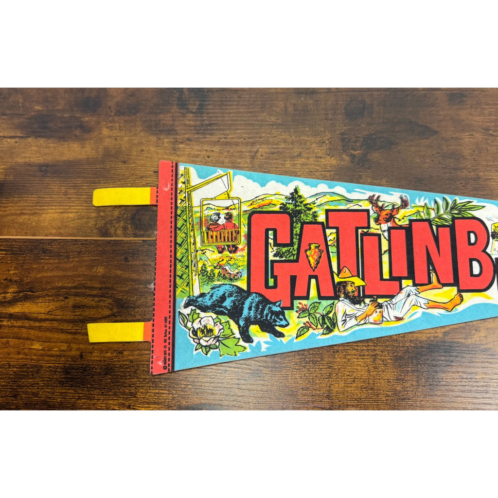 Vintage Gatlinburg Tennessee Souvenir Felt Pennant 25 inches