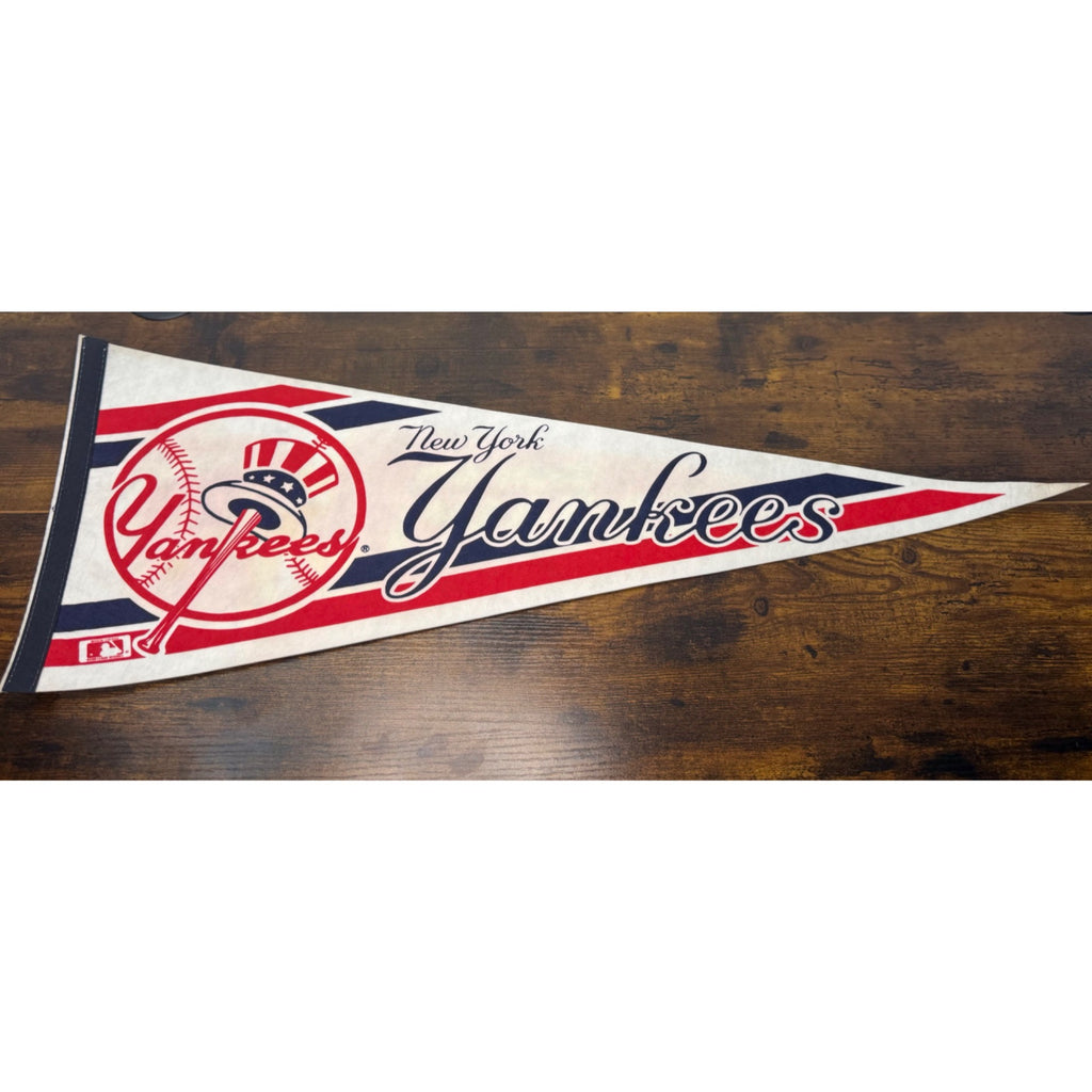 New York Yankees Vintage Felt Pennant MLB Baseball Memorabilia 30 inches