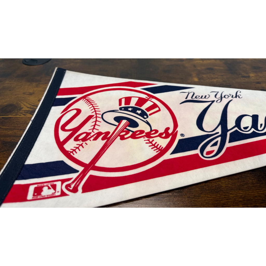 New York Yankees Vintage Felt Pennant MLB Baseball Memorabilia 30 inches