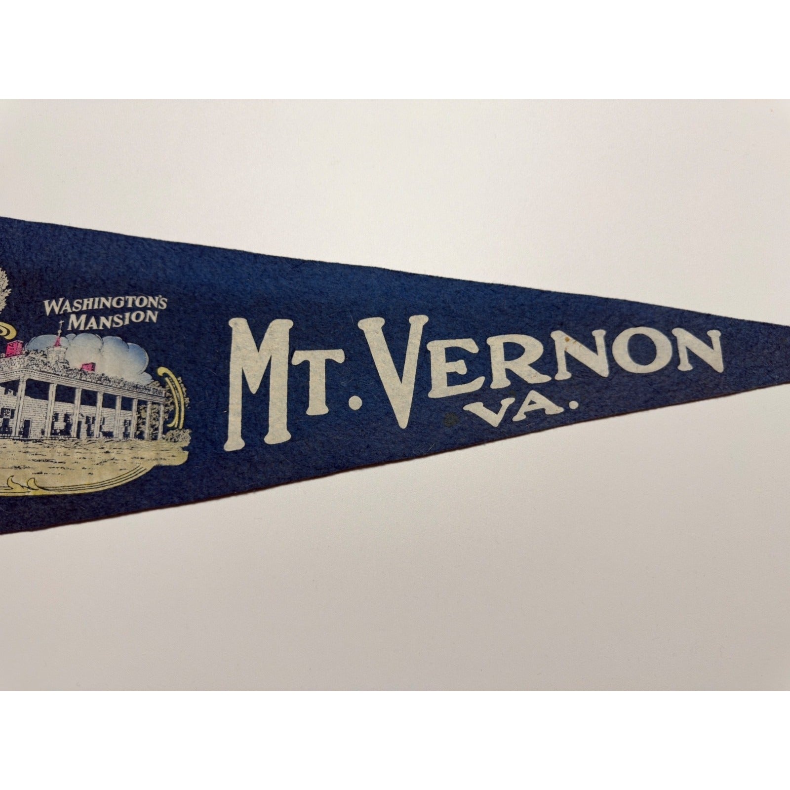 Vintage Mt. Vernon. Va pennant