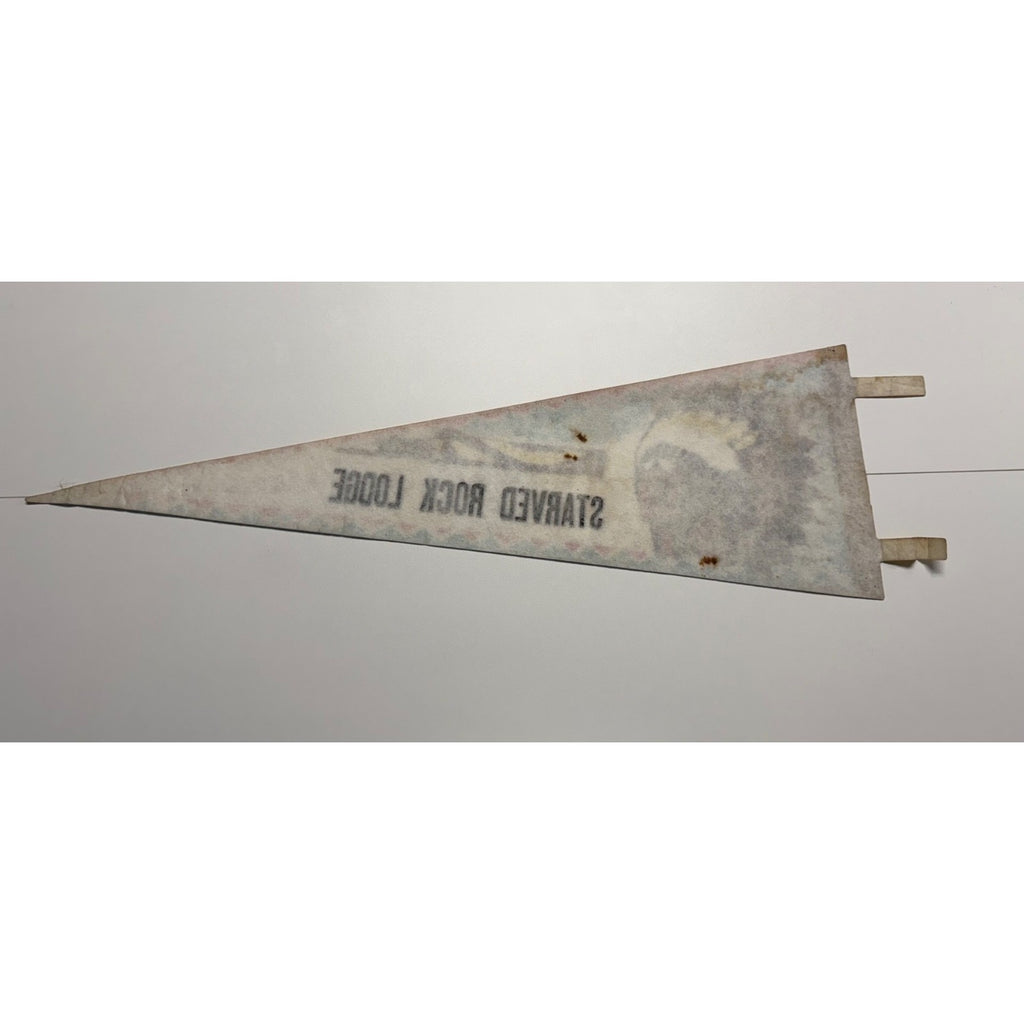 Vintage 1974 Starved Rock Lodge pennant