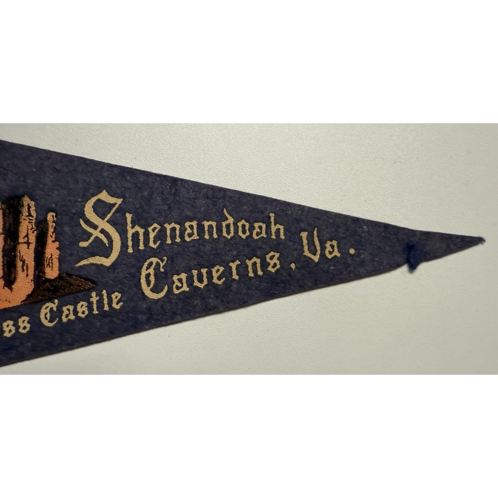 Vintage Shenandoah Caverns, VA pennant