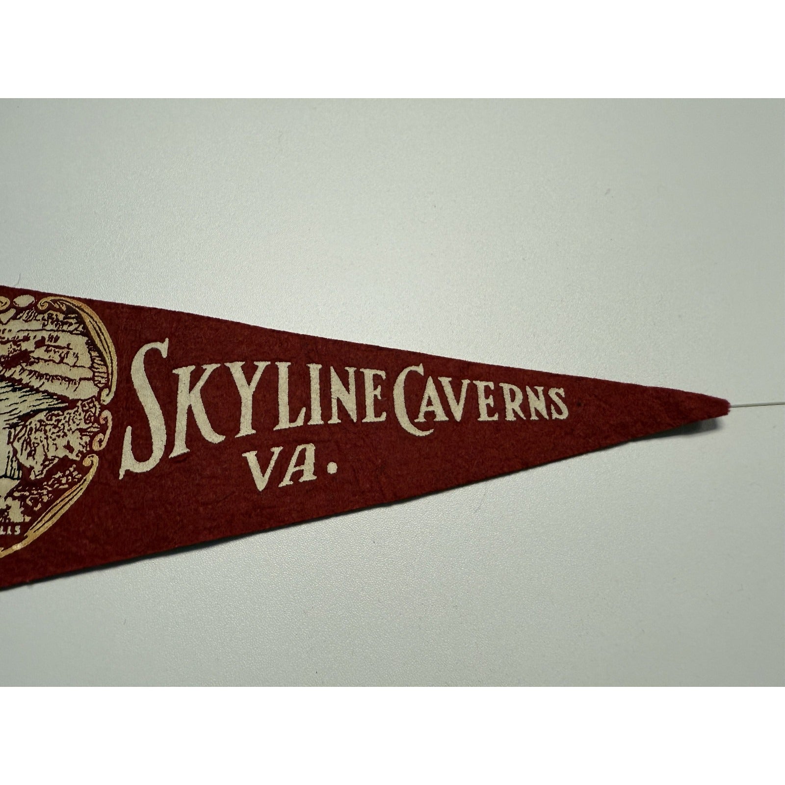 Vintage Skyline Caverns, Virginia pennant