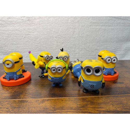 Despicable Me Minions Plastic Figurine Set - 7 Collectible Toys With Accessories