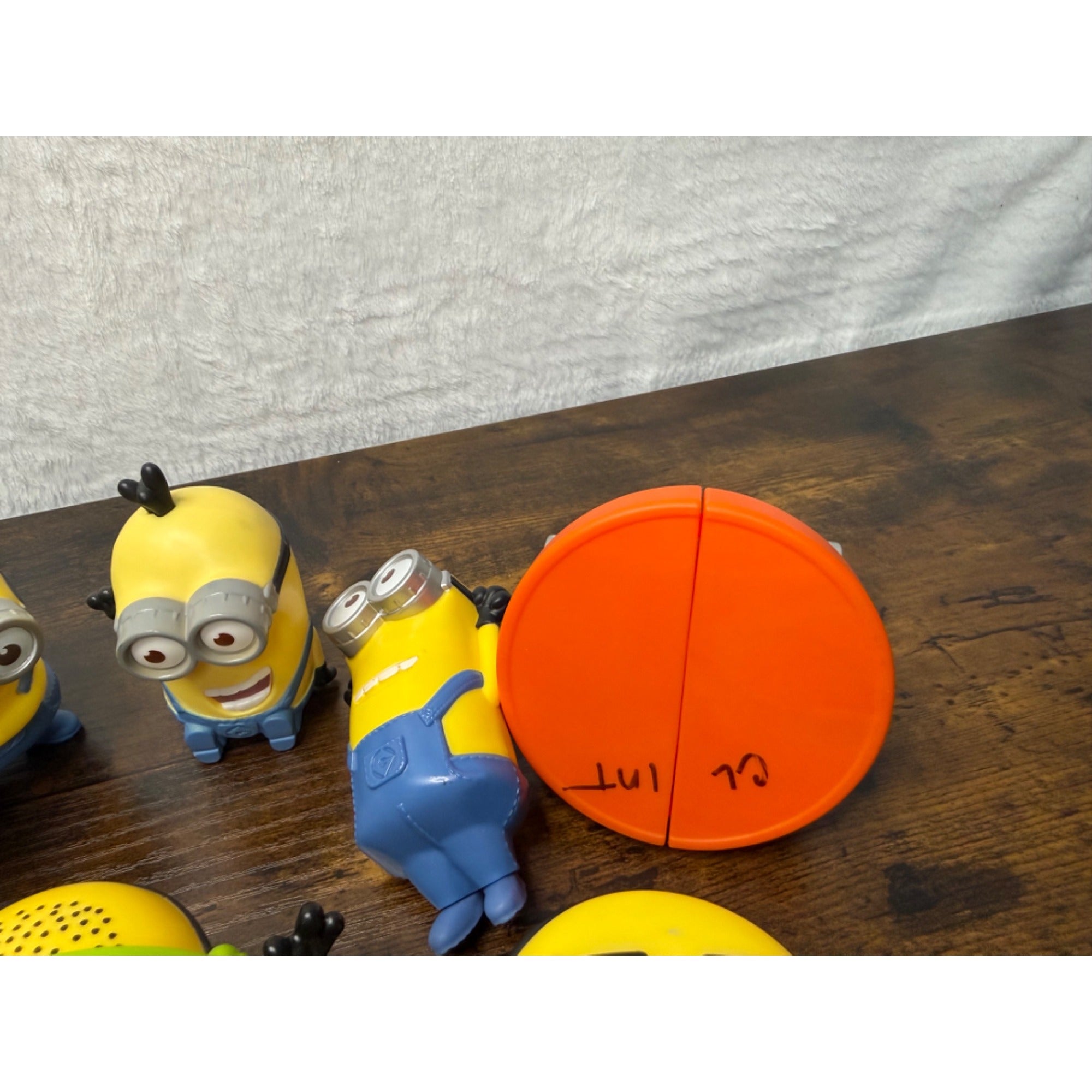 Despicable Me Minions Plastic Figurine Set - 7 Collectible Toys With Accessories