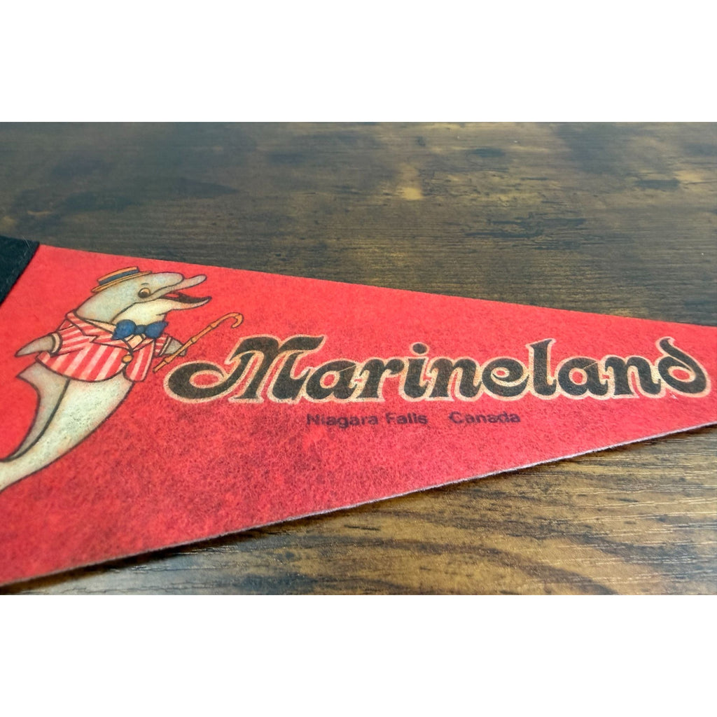 Vintage Marineland Pennant Niagara Falls Canada Dolphin Felt Banner 11.5 inches