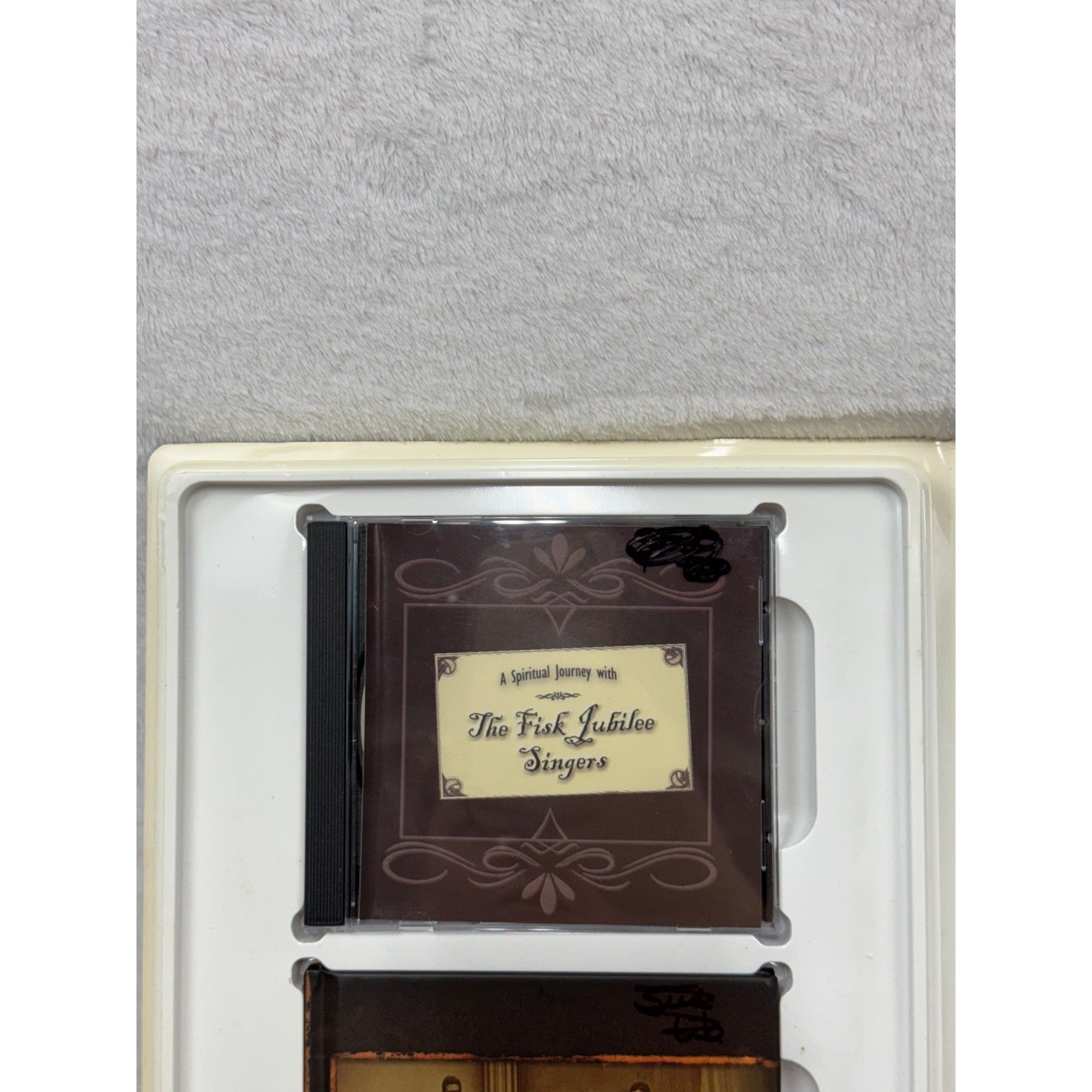 The Fisk Jubilee Singers: Singing Our Song Hard case set