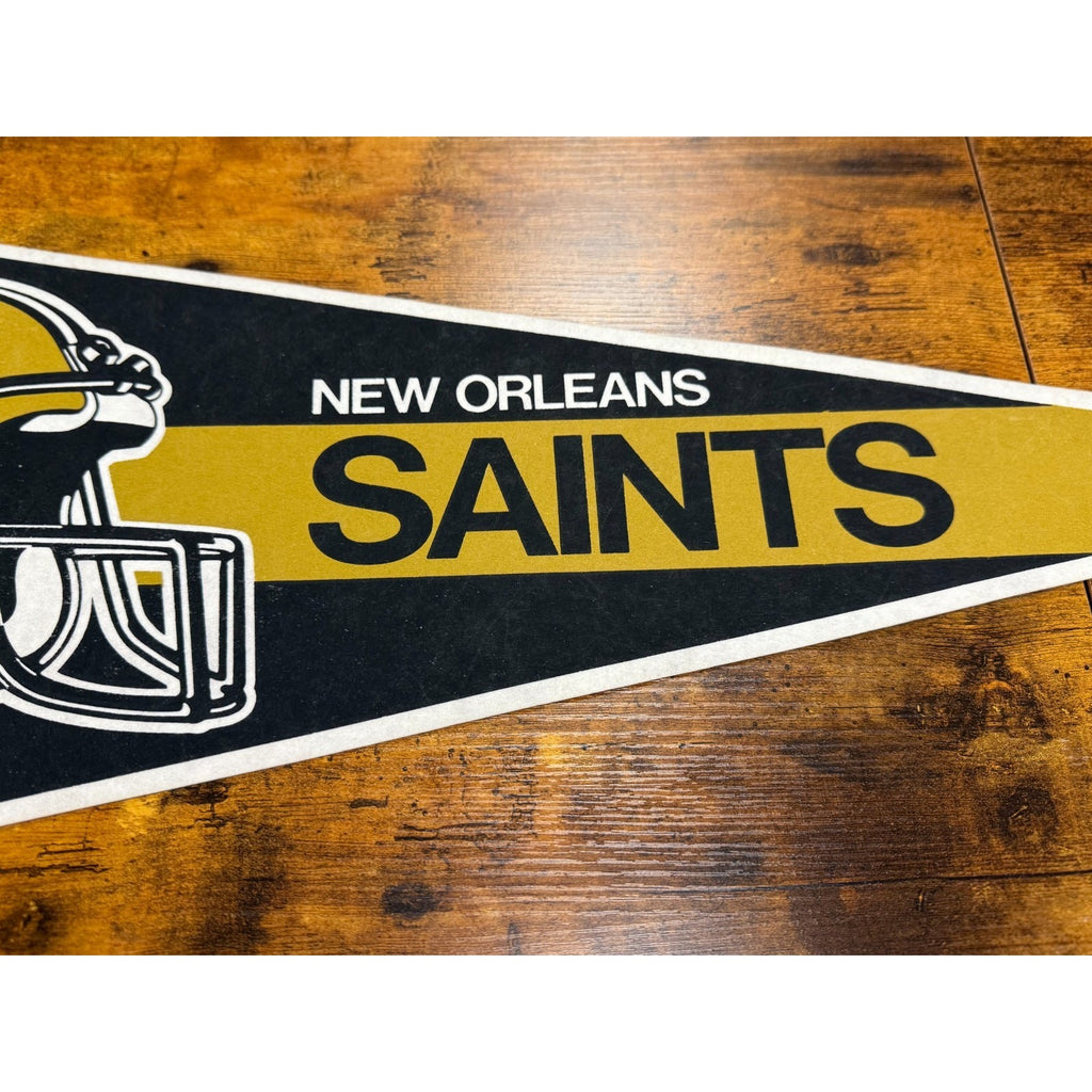 Vintage NFL New Orleans Saints pennant