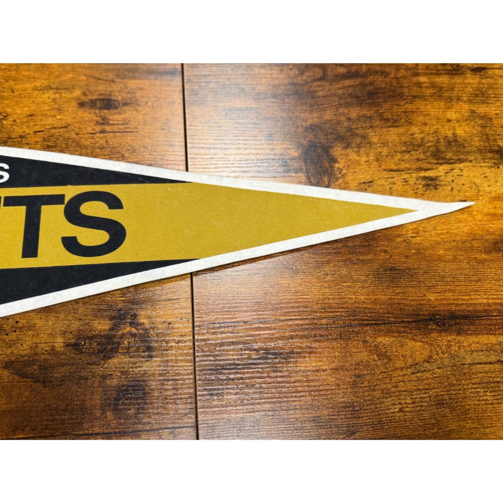 Vintage NFL New Orleans Saints pennant