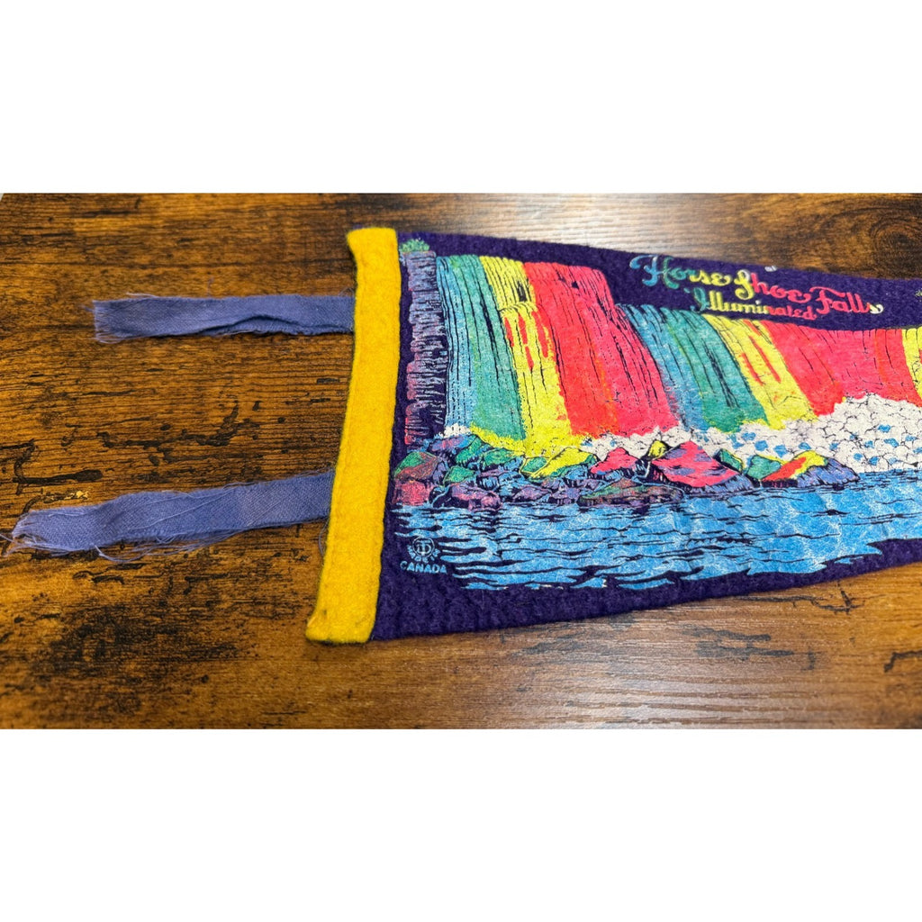 Vintage Niagara Falls, Canada Horseshoe Falls Illuminated pennant