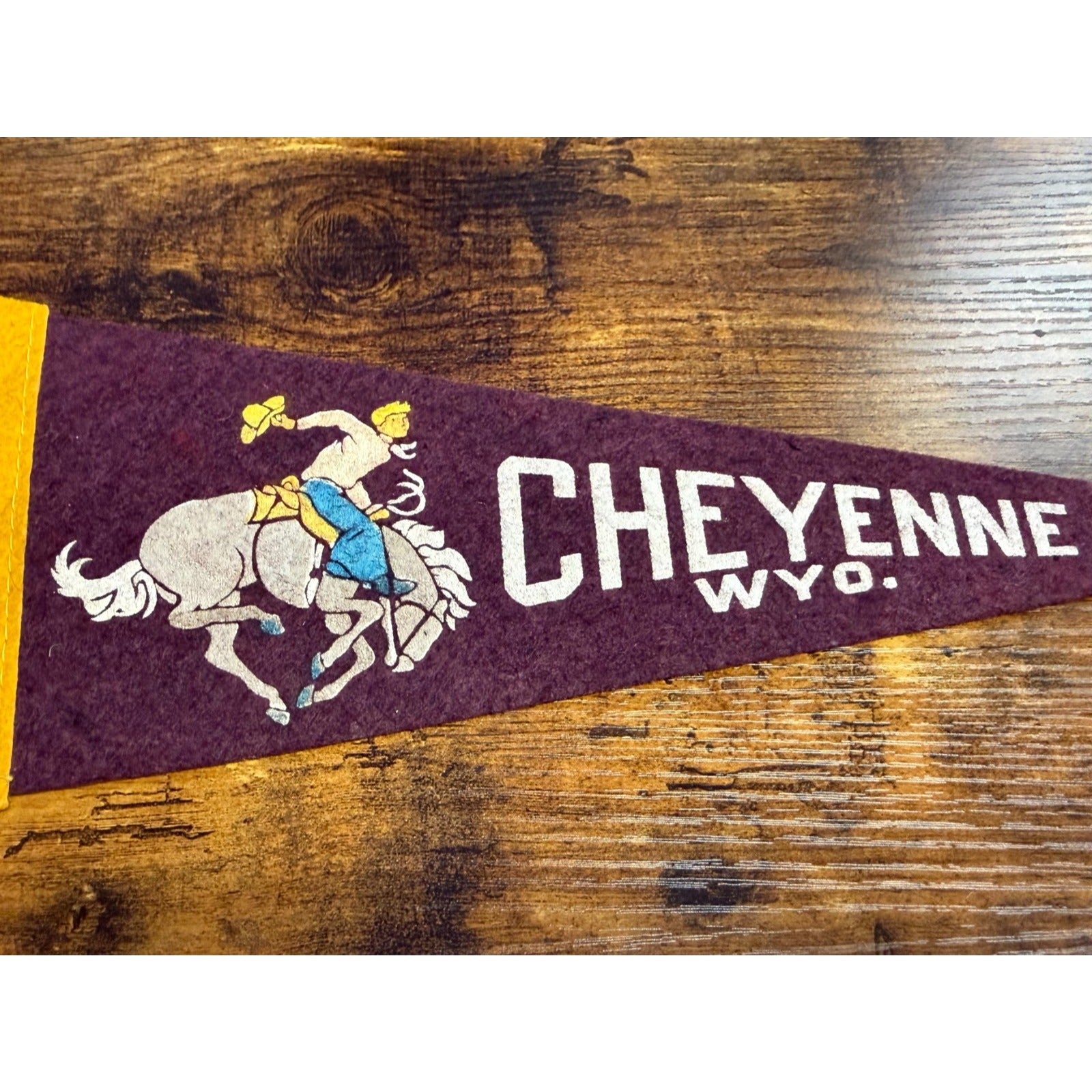 Vintage Cheyenne, Wyo. pennant