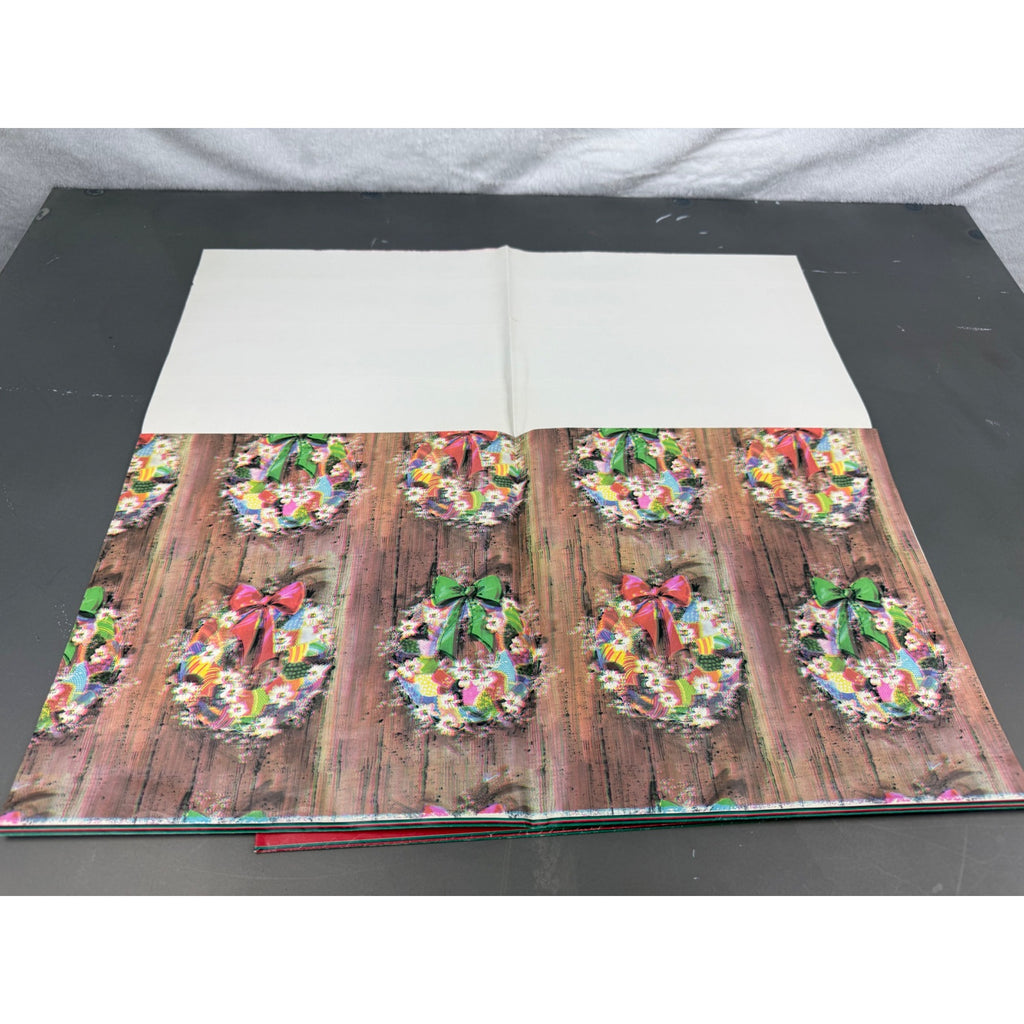 Set of 2 vintage  Christmas wrapping paper with 2 different designs