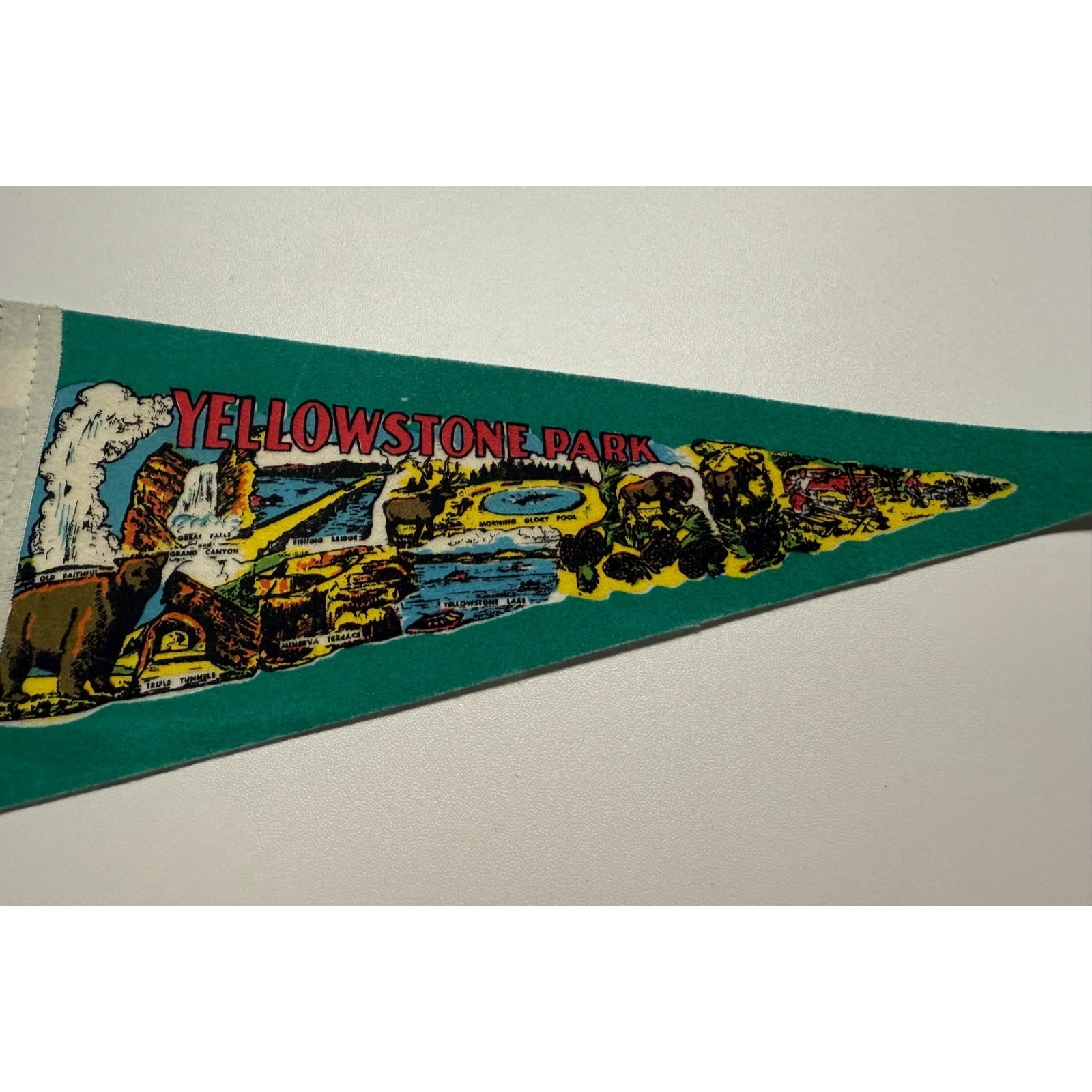 Vintage Yellowstone Park pennant