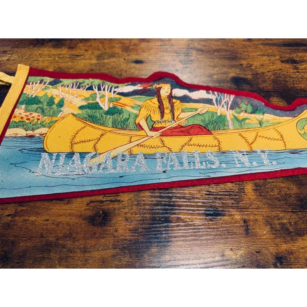 Vintage Niagara Falls, NY pennant canoe shaped