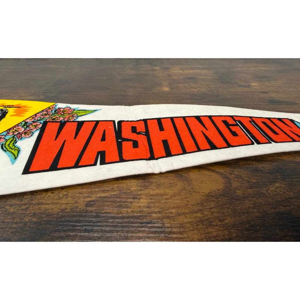 Washington D.C. Souvenir Felt Pennant With Landmarks & Cherry Blossoms