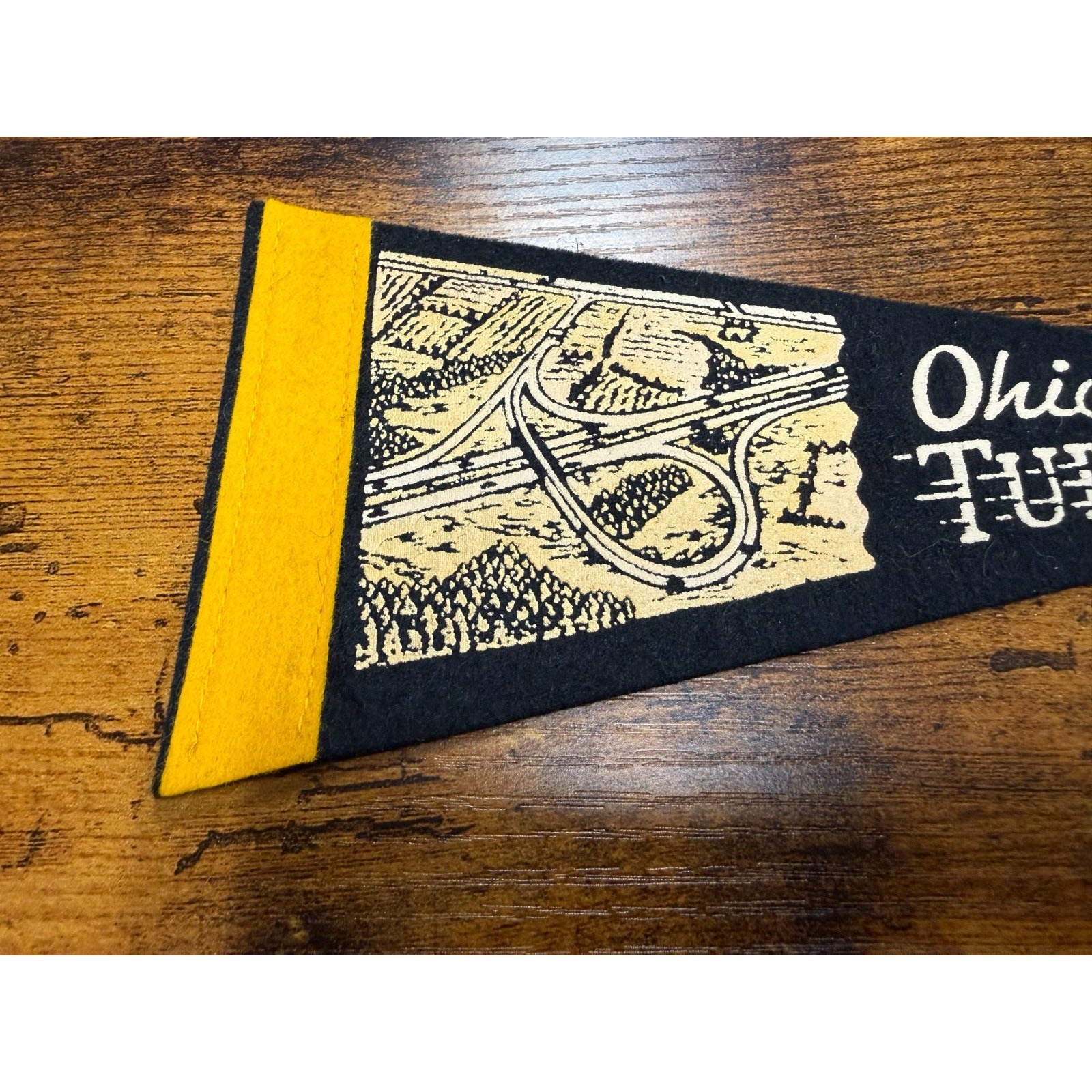 Vintage Ohio Turnpike Souvenir Mini Felt Pennant 9"